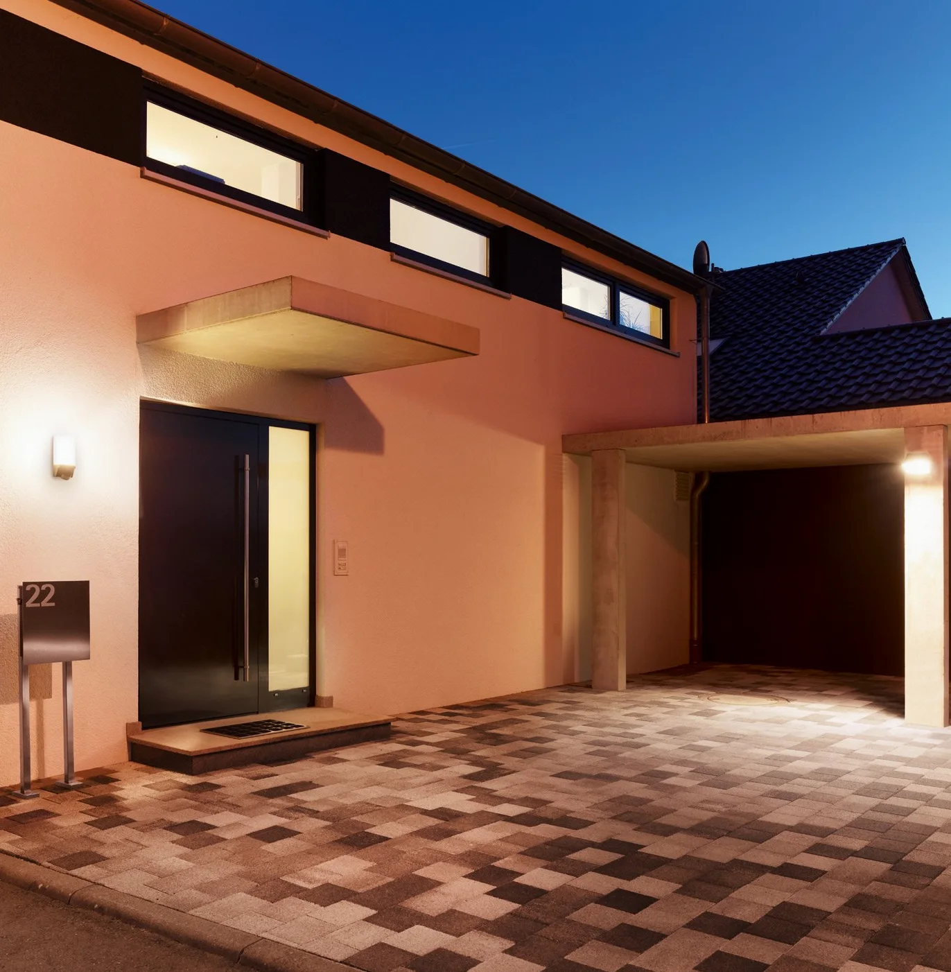 Steinel Lampada da Esterno L 1 S nera, E27 | Lampada da parete con rilevatore di movimento, Ingresso casa, Sensore a 180°