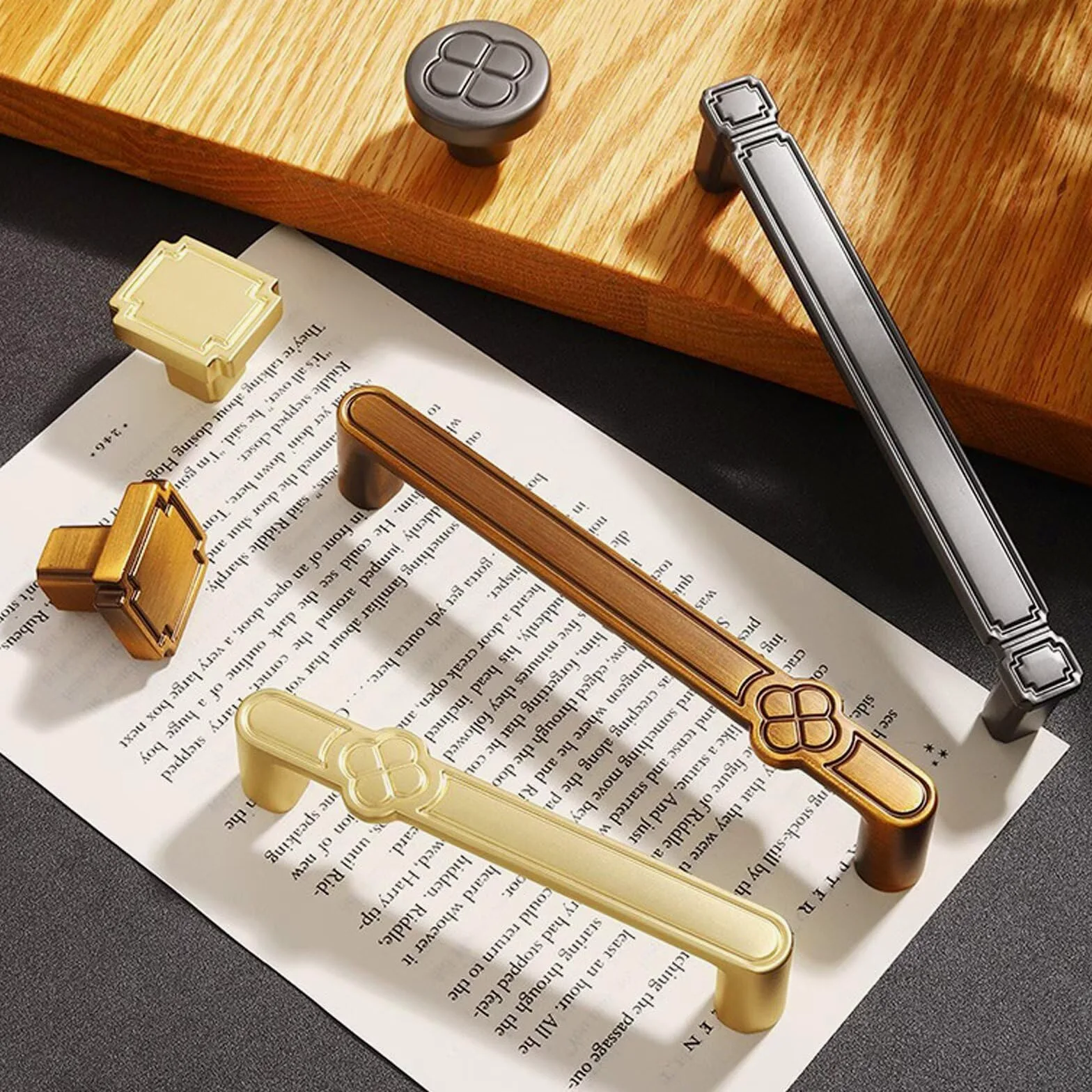 Confezione da 10 maniglie per armadietti, con foro centrale da 13 cm, in lega di zinco, per armadietti da cucina, armadi, cassettiere, in metallo massiccio, pomelli per mobili e maniglie