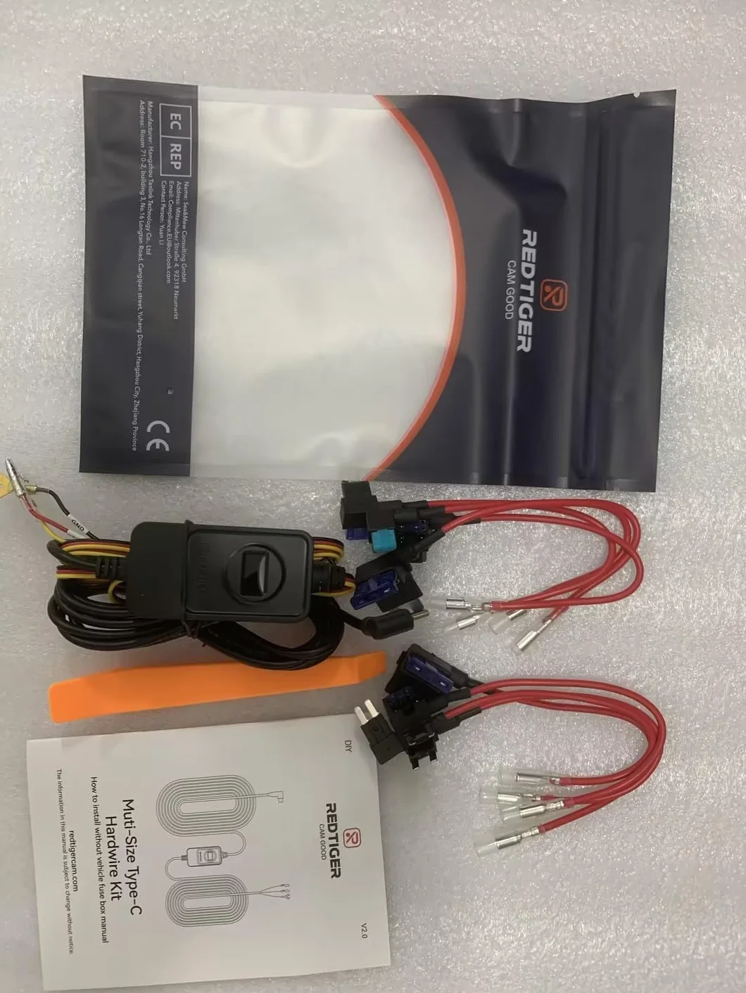 REDTIGER F7N Kit di cavi Rigidi per Dashcam Porta USB C per Telecamera da Cruscotto Kit di cavi di Ricarica per auto da 12V - 24V a 5V con set di Fusibili, Protezione da Bassa Tensione per Dashcam Dop