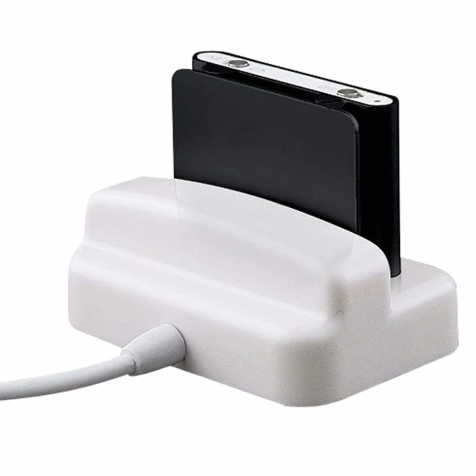 Digiflex Dock di Ricarica USB Bianco per iPod Shuffle 2a & 3a Generazione – Dock Compatto Sync & Charge, Caricatore Portatile Plug-and-Play