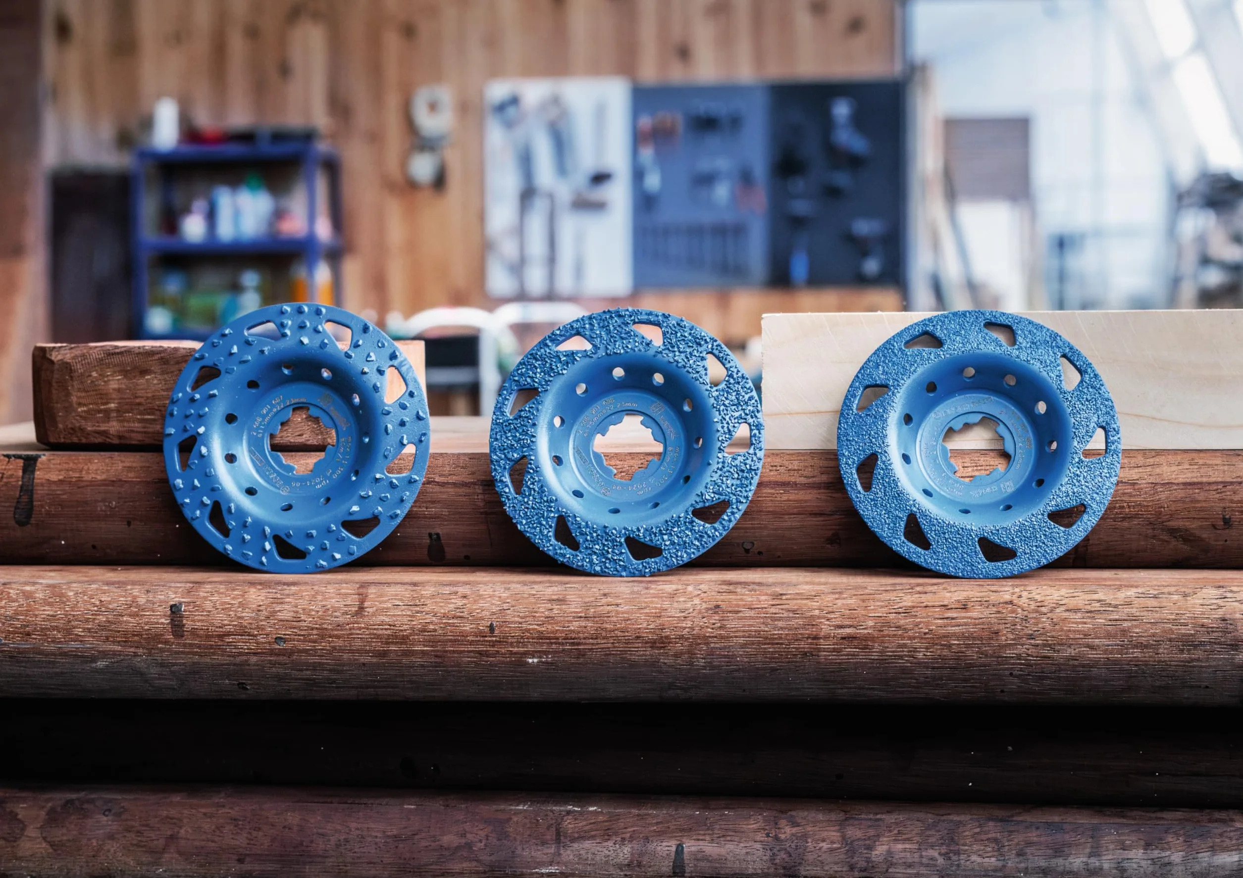 Bosch EXPERT Multi Material Mola a tazza Carbide Ø 115 mm grana media