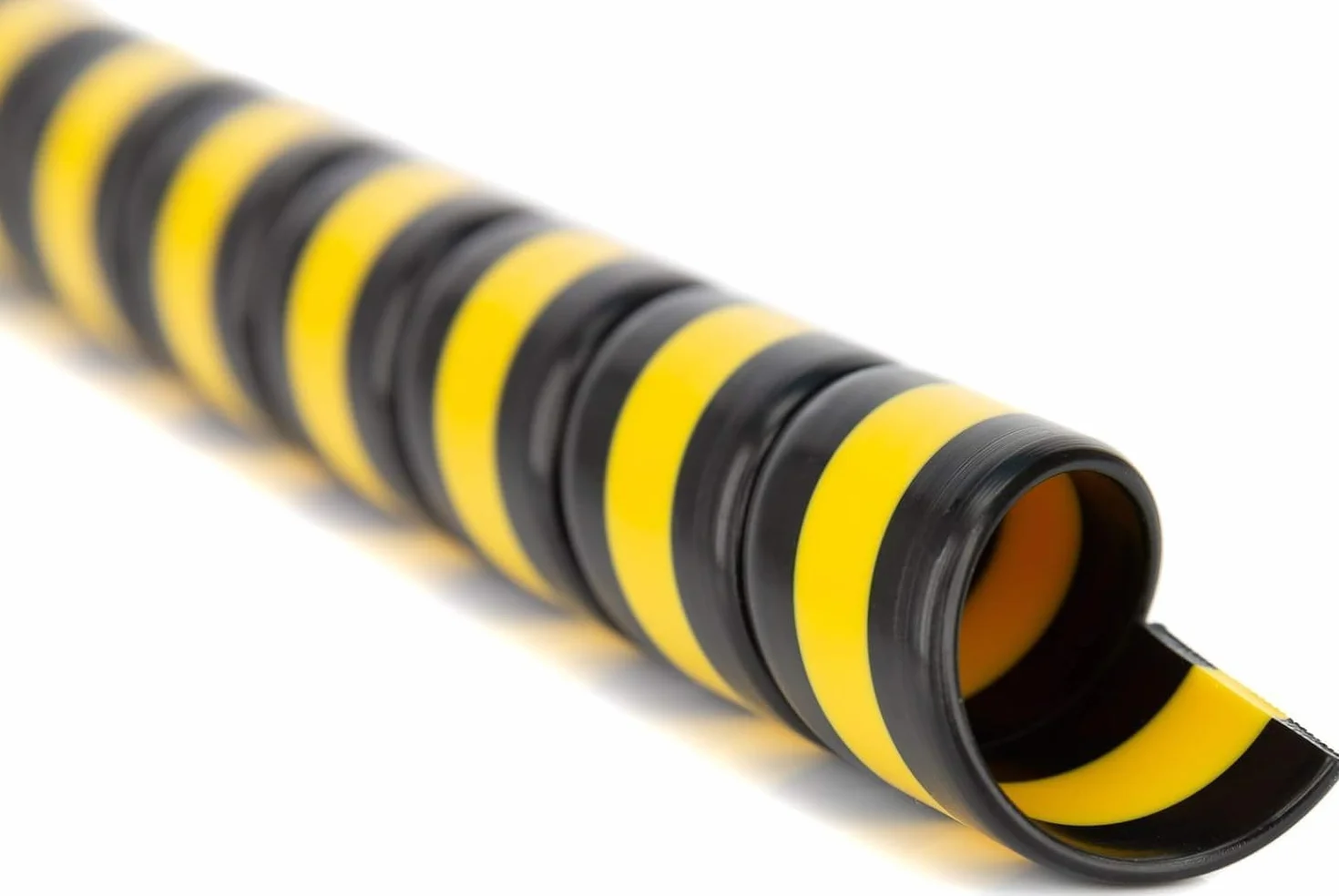 DUO Safe-Spirale Protezione a spirale per tubi idraulici Ø 32 mm, lunghezza 5 m, Spirale protettiva per cavi per il raggruppamento di tubi, colore: nero/giallo