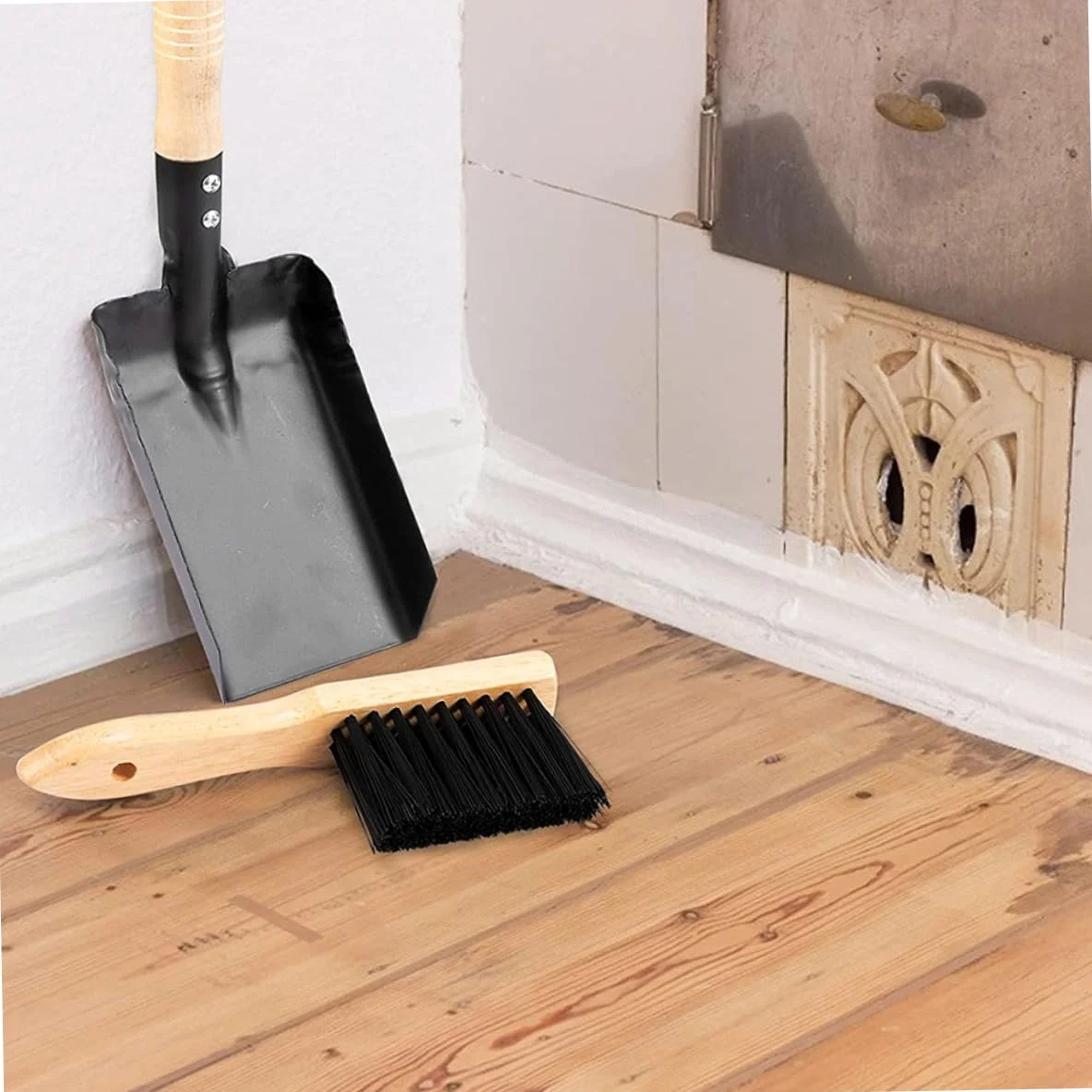 BESPORTBLE Set Strumenti per Pulizia Stufa Spolverino e Pala in Acciaio al Carbonio Spazzola in Silicone per Stufa Domestico Accessori Manico lungo e Gancio per Facile Conservazione