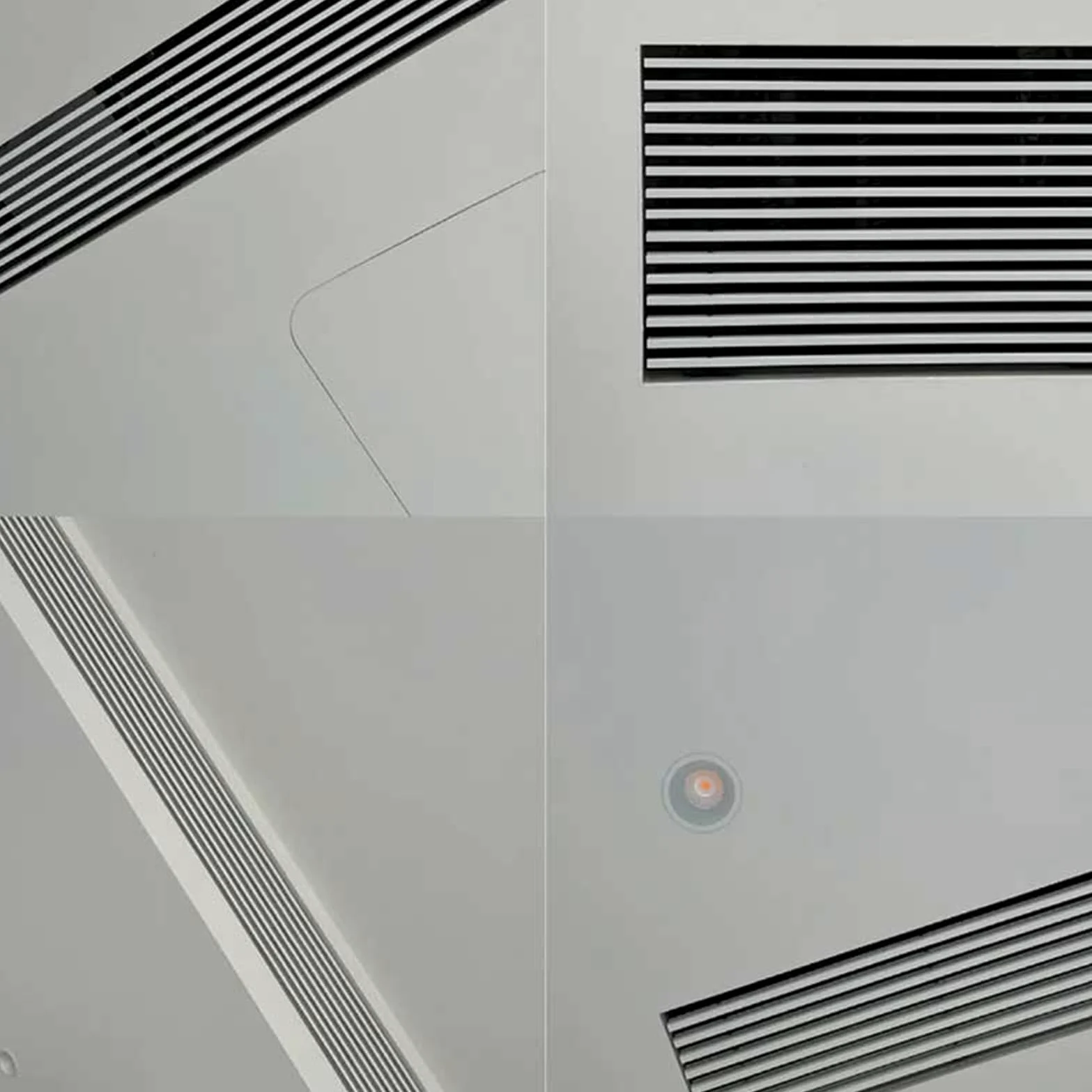 Griglia di ventilazione regolabile per aria condizionata centralizzata, struttura in plastica ABS per la ventilazione del soggiorno e del garage