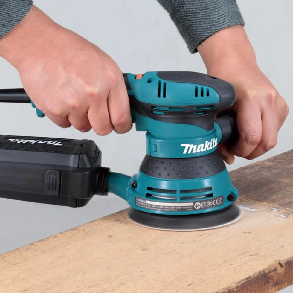 Makita BO5041 - Levigatrice Rotorbitale electronica 125 mm 300W 4000-12000 rpm 1.4 kg