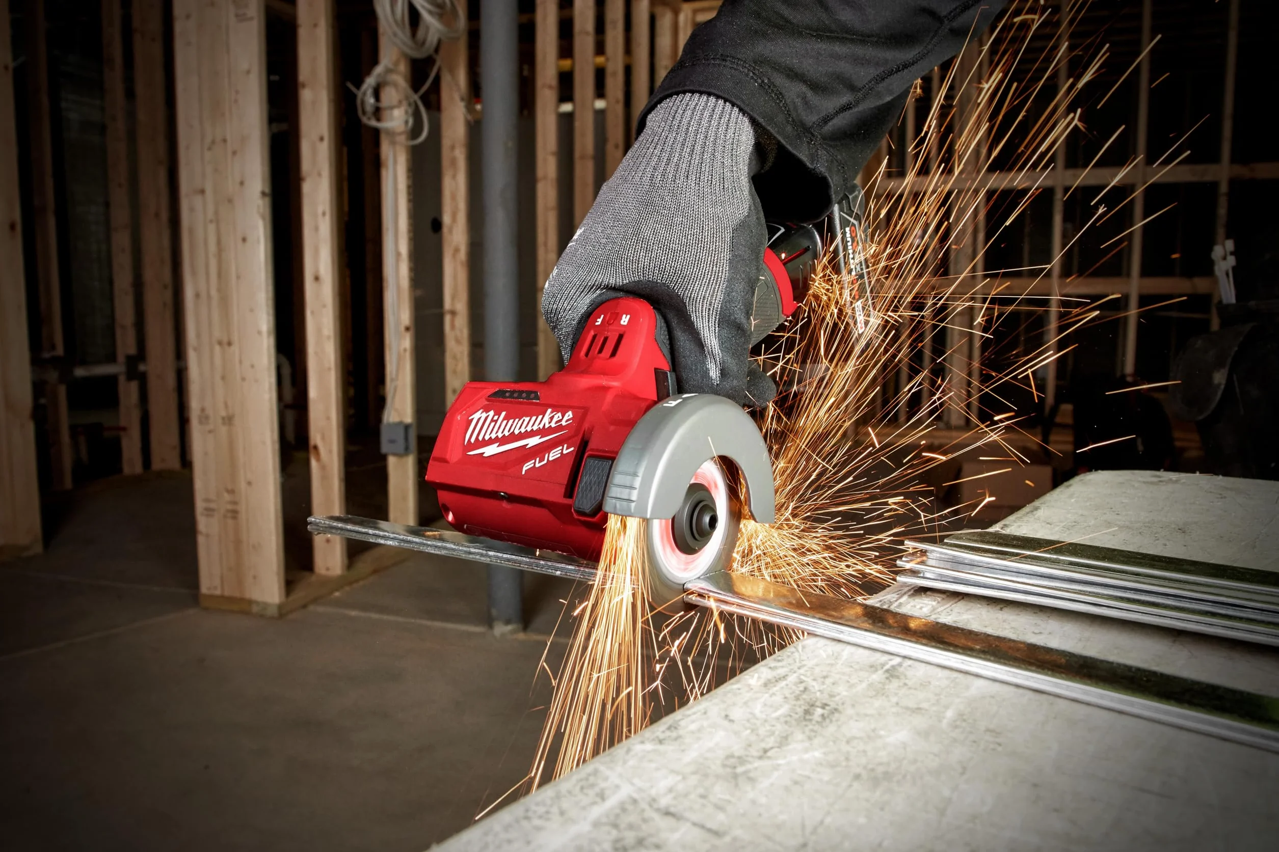Milwaukee 2522-20 M12 Fuel 3 Inch Compact Cut Off Tool