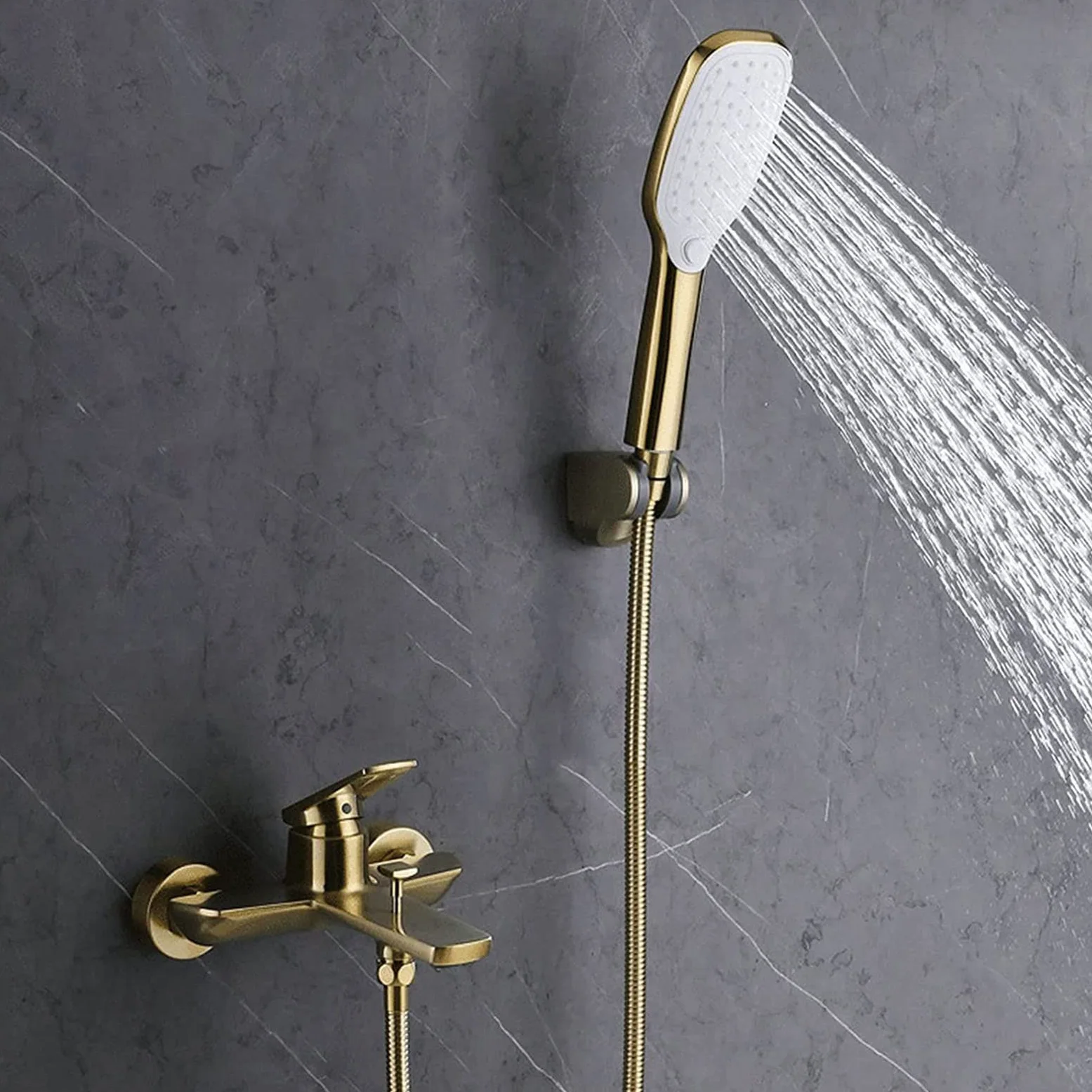 Rubinetto per Vasca da Bagno a Parete, Oro Spazzolato, con doccetta, spruzzatore per Bidet, Miscelatore monocomando, Set Doccia per Bagno, Ottone alla Moda