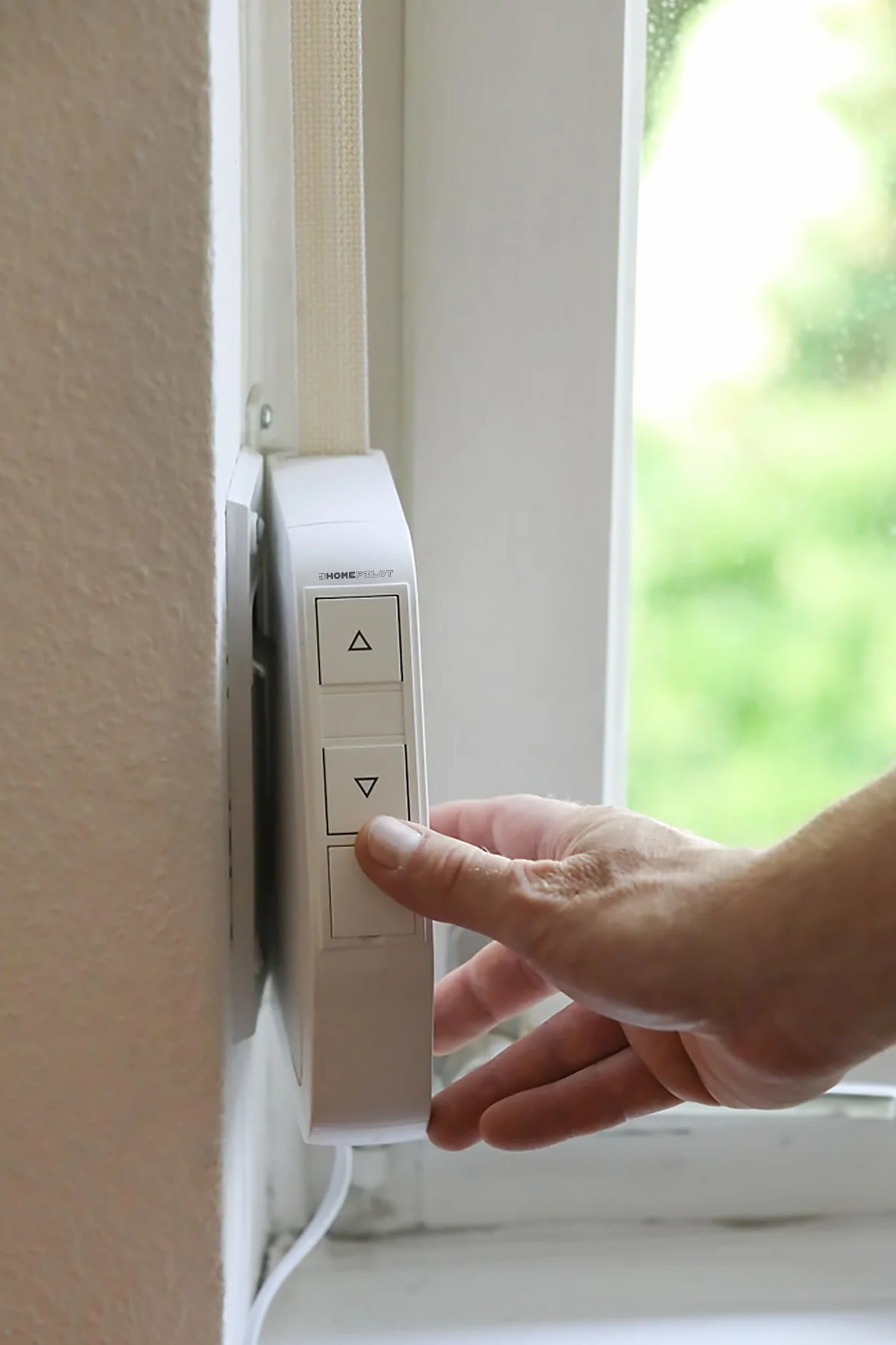Home Pilot - Avvolgitore per tapparelle con mini-cinghia RolloTron a parete Pure. Montaggio rapido | Programmazione | Funzionamento autonomo - 10151530