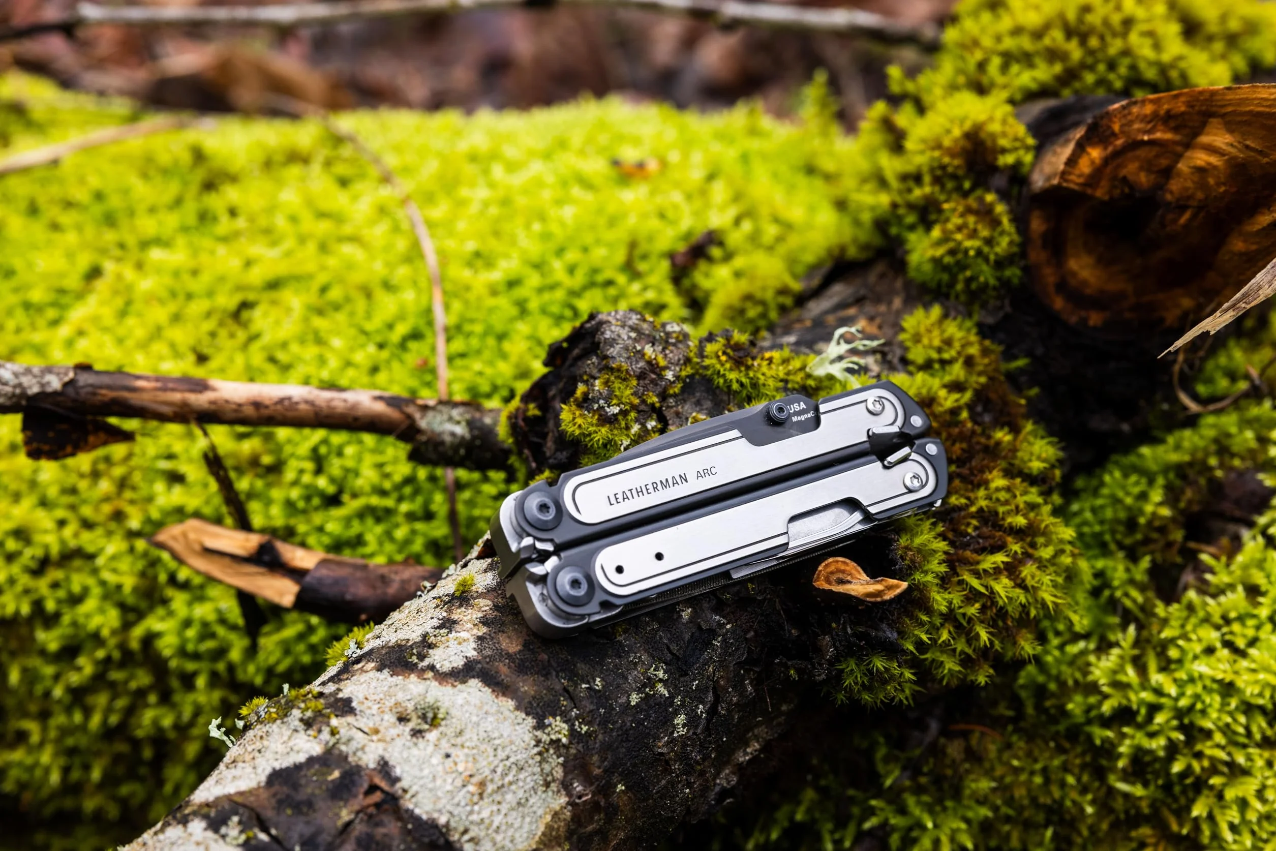 Leatherman ARC Multiutensile 20 Attrezzi con Lama Acciaio MagnaCut