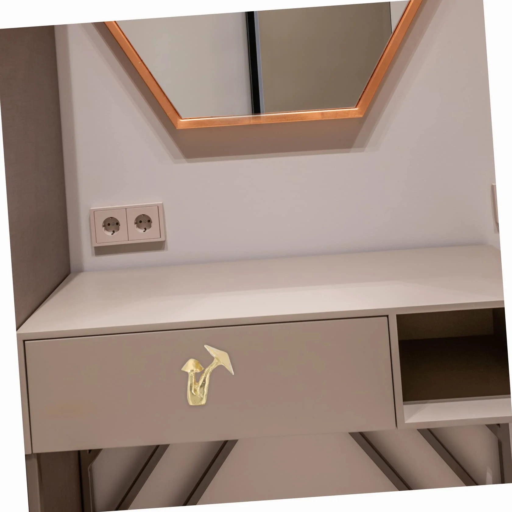 Artibetter 5pezzi Pomello Per Mobili Ottone Forma Di Fungo Maniglia Per Armadi Design Elegante e Resistente Per Rinnovare Tuoi Spazi Domestici