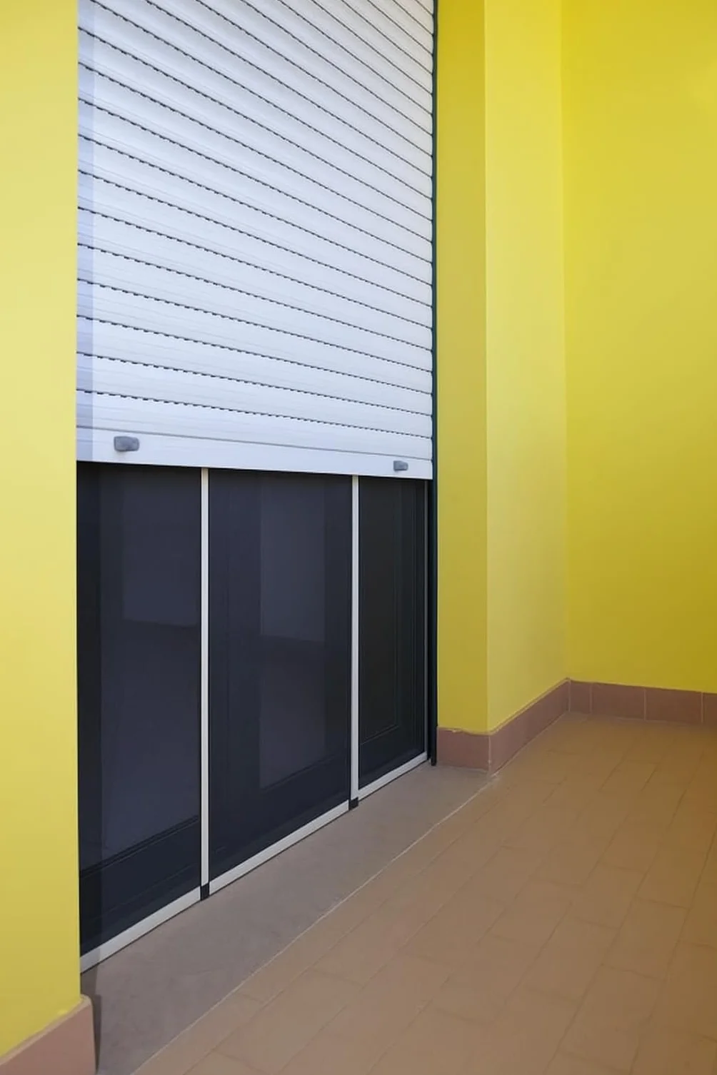 Zanzariera a Telaio Estensibile Unidirezionale Rete Fibra di Vetro Alluminio Anodizzato H75x100/192cm Grigio