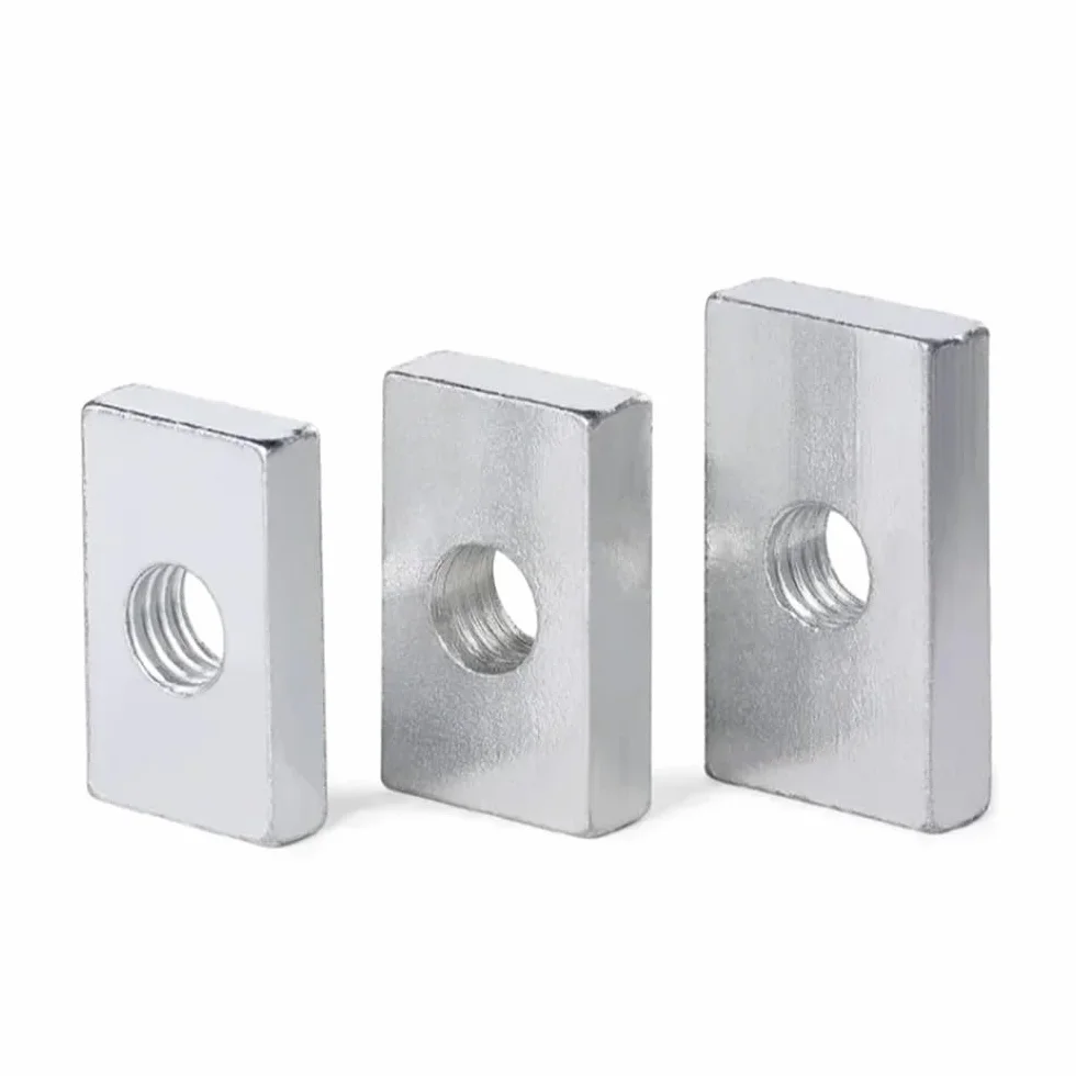 Dado Quadrato in Acciaio al Carbonio Zincato M3 M4 M5 M6 M8 50 Pezzi per Profilo in Alluminio M5x7x10x3mm