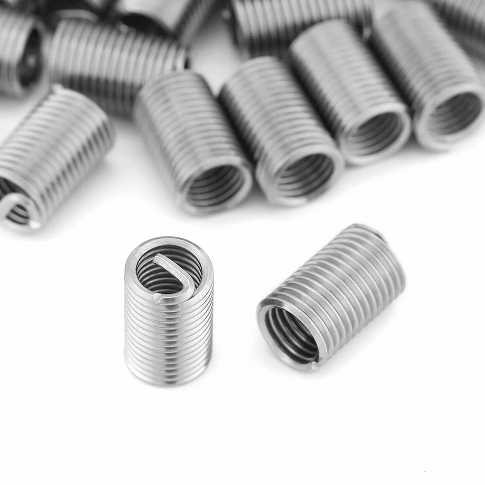 Tyenaza 50 Pezzi Inserto Filettato a Vite, M6 x 1.0 x 3D Inserto Helicoil, Kit di Inserti di Riparazione Metrico Filettato Tipo Elicoil in Acciaio Inox SS304, per Automotive, Turbine a Vapore