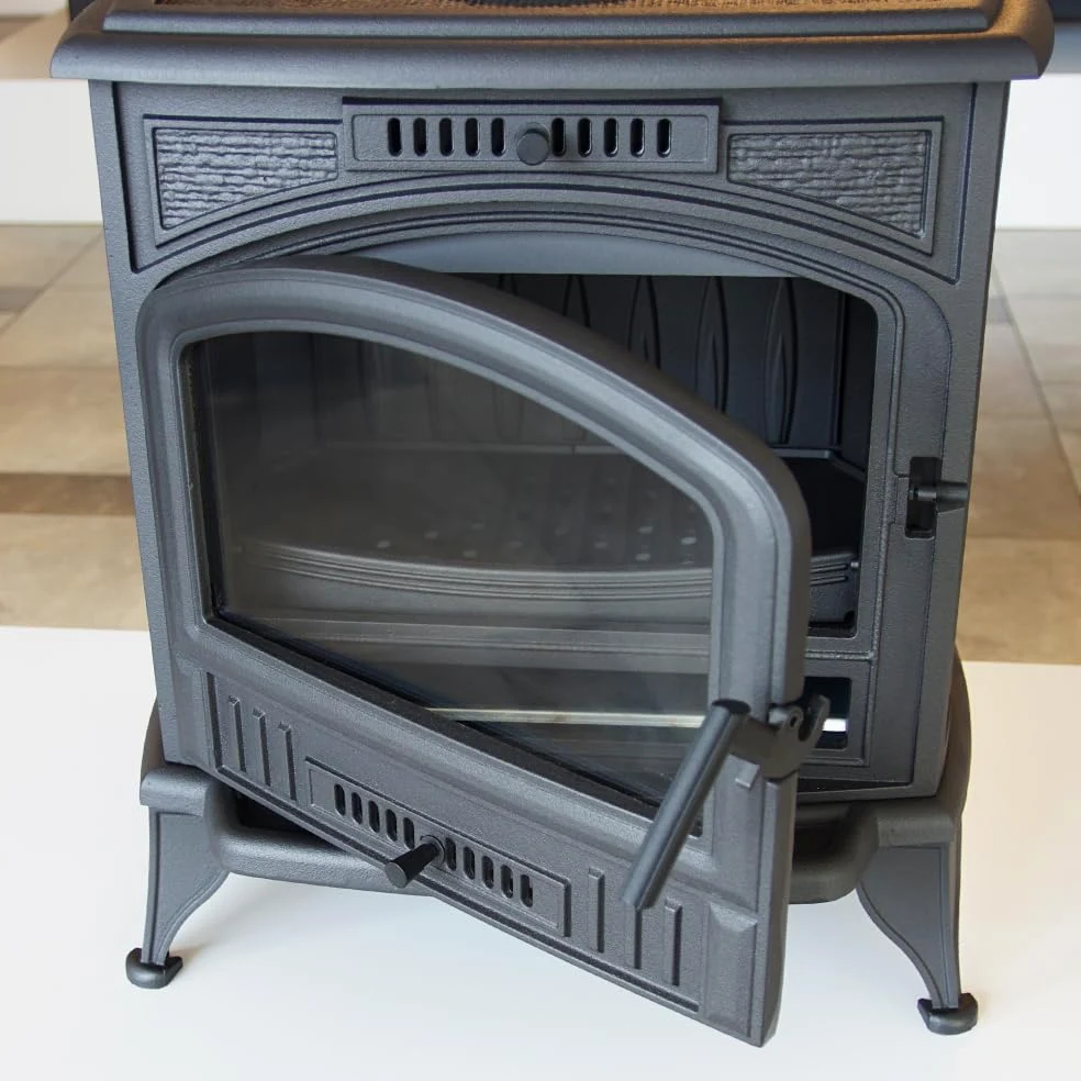 KRATKI Stufa a legna in ghisa KOZA K9 10 kW Ø150 A gamma 8,5-12,5 kW 8,5 | Ghisa nero, efficienza 75%, classe A. Ecodesign.; ECO-DESIGN classe energetica A; combustione efficiente; basse emissioni