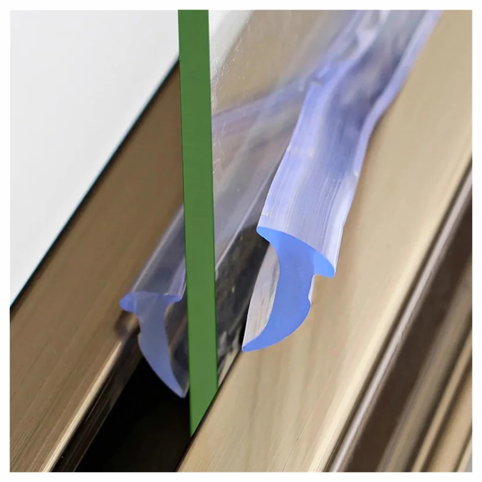 Guarnizione Doccia Sottoporta Sigillo fisso trasparente in PVC 5M | Striscia di tenuta for hardware domestico for isolamento acustico for porta del bagno(Transparent 4.5mm 5M)
