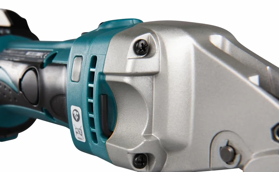 Makita DJS161RTJ Forbici per lamiere a batteria 18 V 5,0 Ah 1,6 mm 2 batterie e caricatore MAKPAC