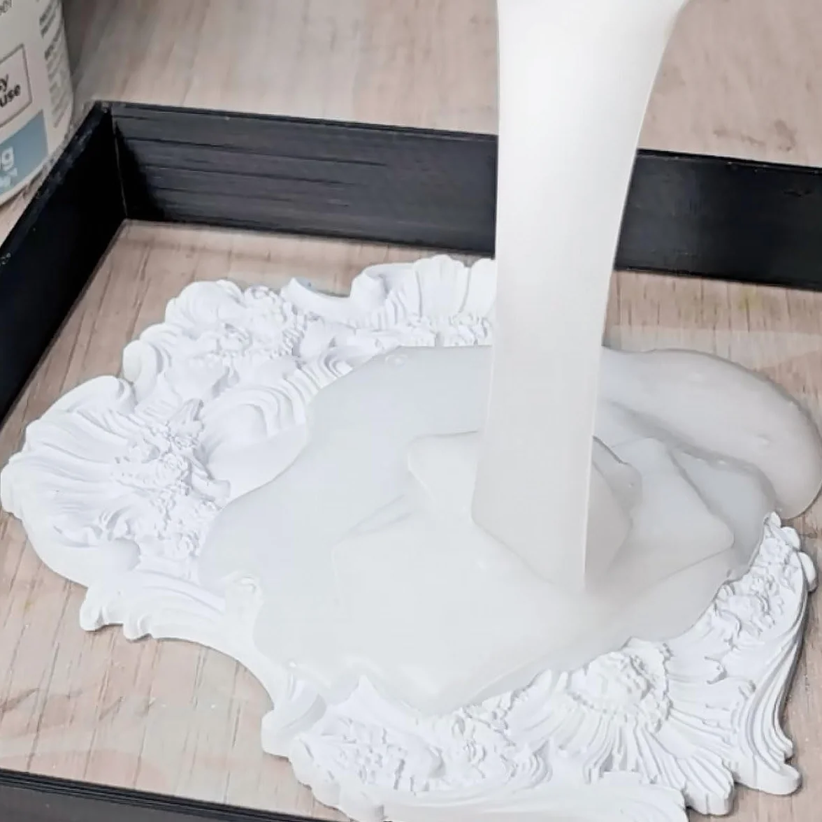 Gomma Siliconica Liquida Bicomponente R15 500 g per Stampi in Silicone Morbidi