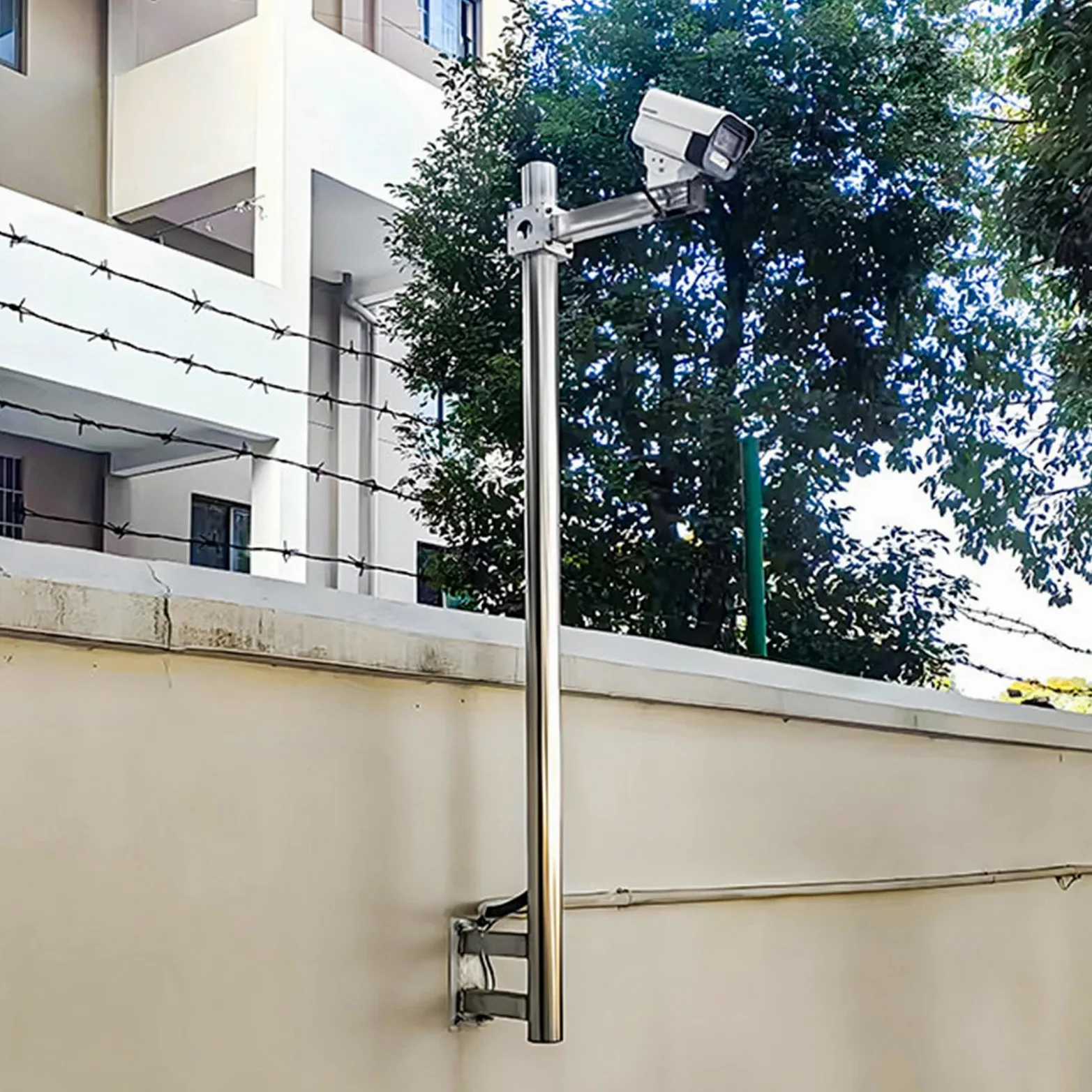 Palo per telecamera di sicurezza per montaggio a parete, staffa in metallo resistente per alloggiamento telecamera di sorveglianza interna ed esterna