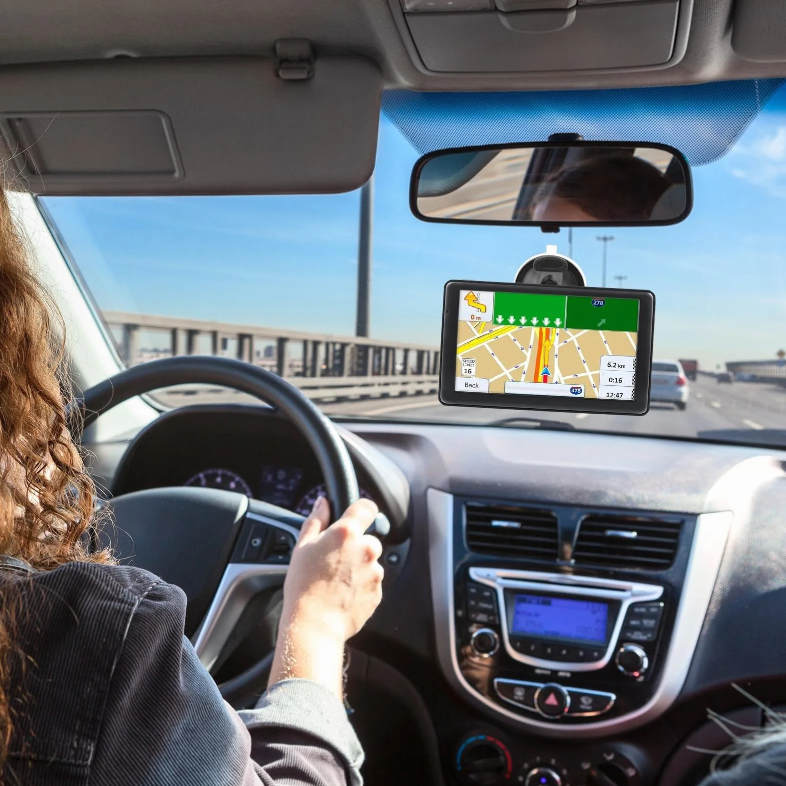 Navigatore satellitare da 7 pollici per auto, navigatore GPS H;D con mappe del Regno Unito e Europa, assistenza per la guida della corsia, aggiornamenti gratuiti, supporto navigazione postale ricerca