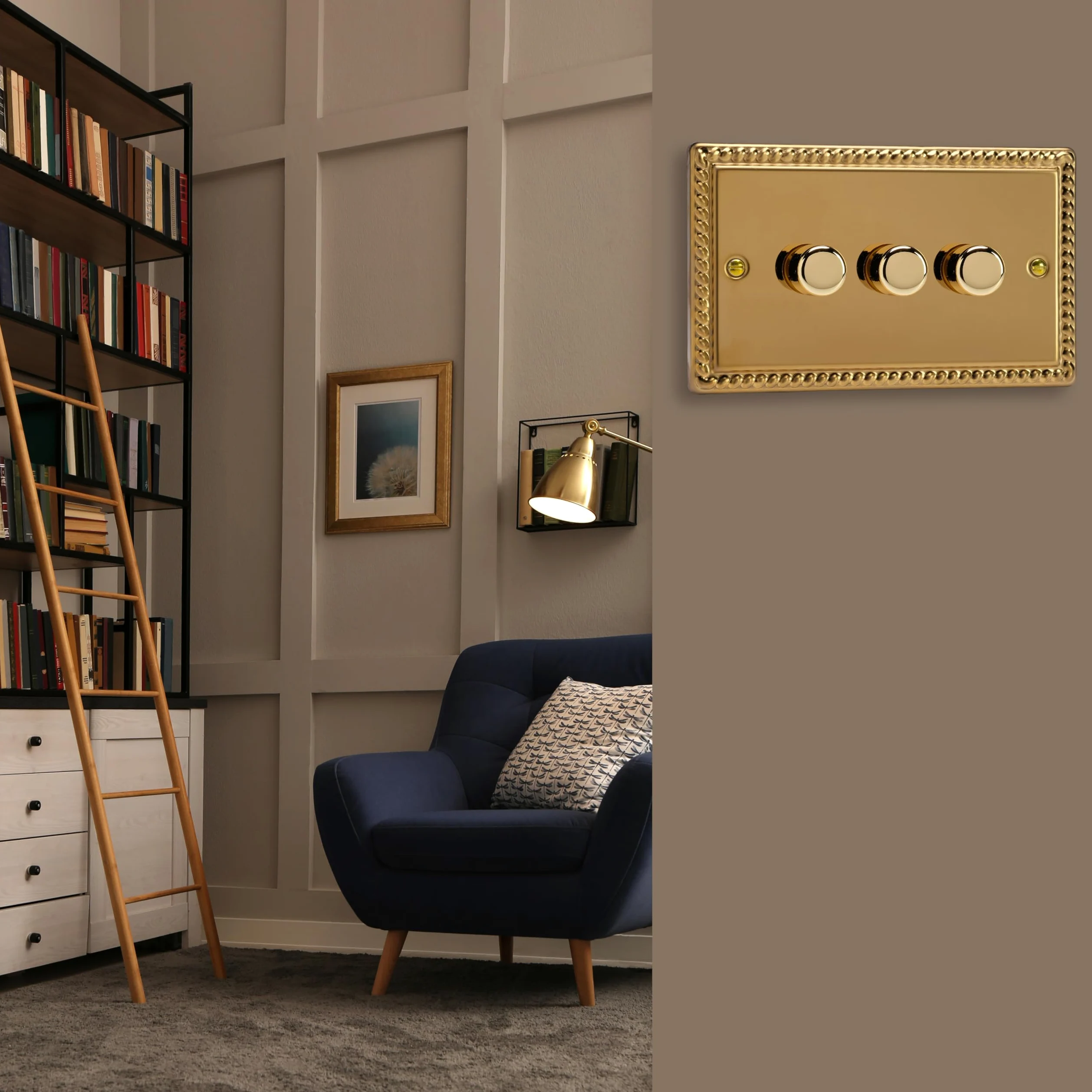 Varilight Interruttore dimmer LED in ottone georgiano, serie V-Pro, 3 uscite (doppio), 1 o 2 vie, 300 Watt (bordo finale)