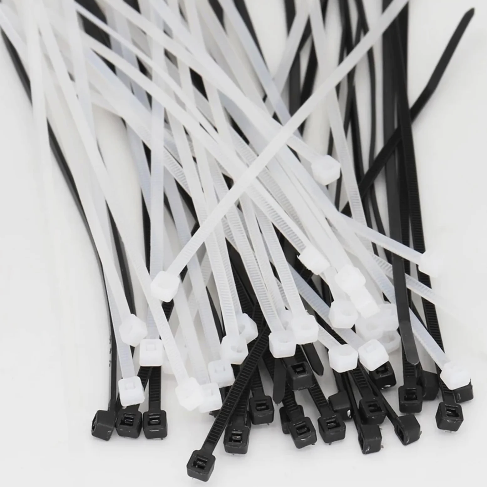 Fascette stringicavo lunghe in nylon, 2 x 60, 2 x 80, 2 x 100, 2 x 120, 2 x 150, 2 x 200 mm, larghezza 1,8 mm, colore bianco e nero, in nylon autobloccante, 1000 pezzi