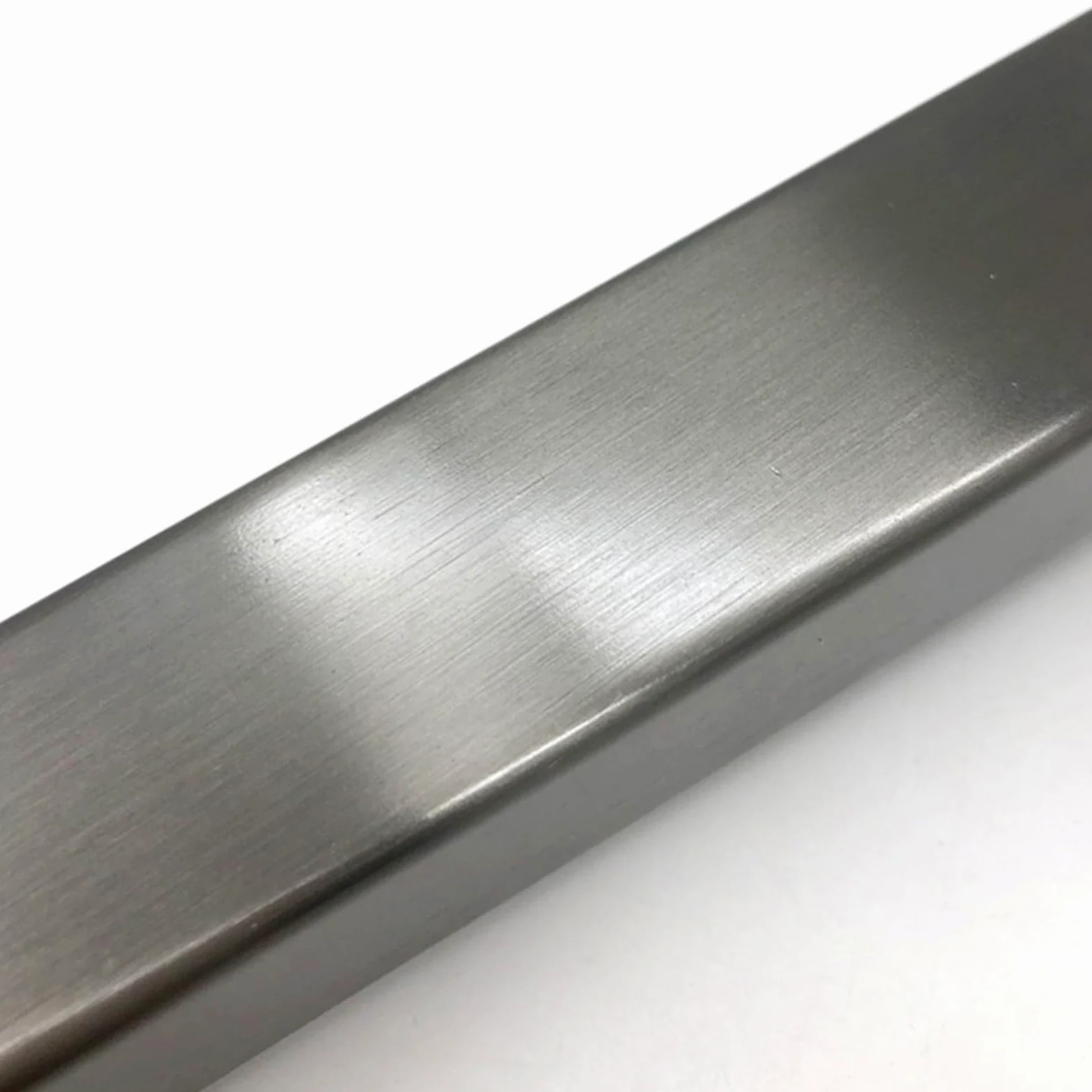 Generico Gambe per Mobili Piedini per Tavolo Conici in Acciaio Inox 4 Pezzi Neri da 25 cm Verniciati A Spruzzo Altezza Piedini per Divano: 6-30 cm Piedini per Mobile da 25 cm/9,8"