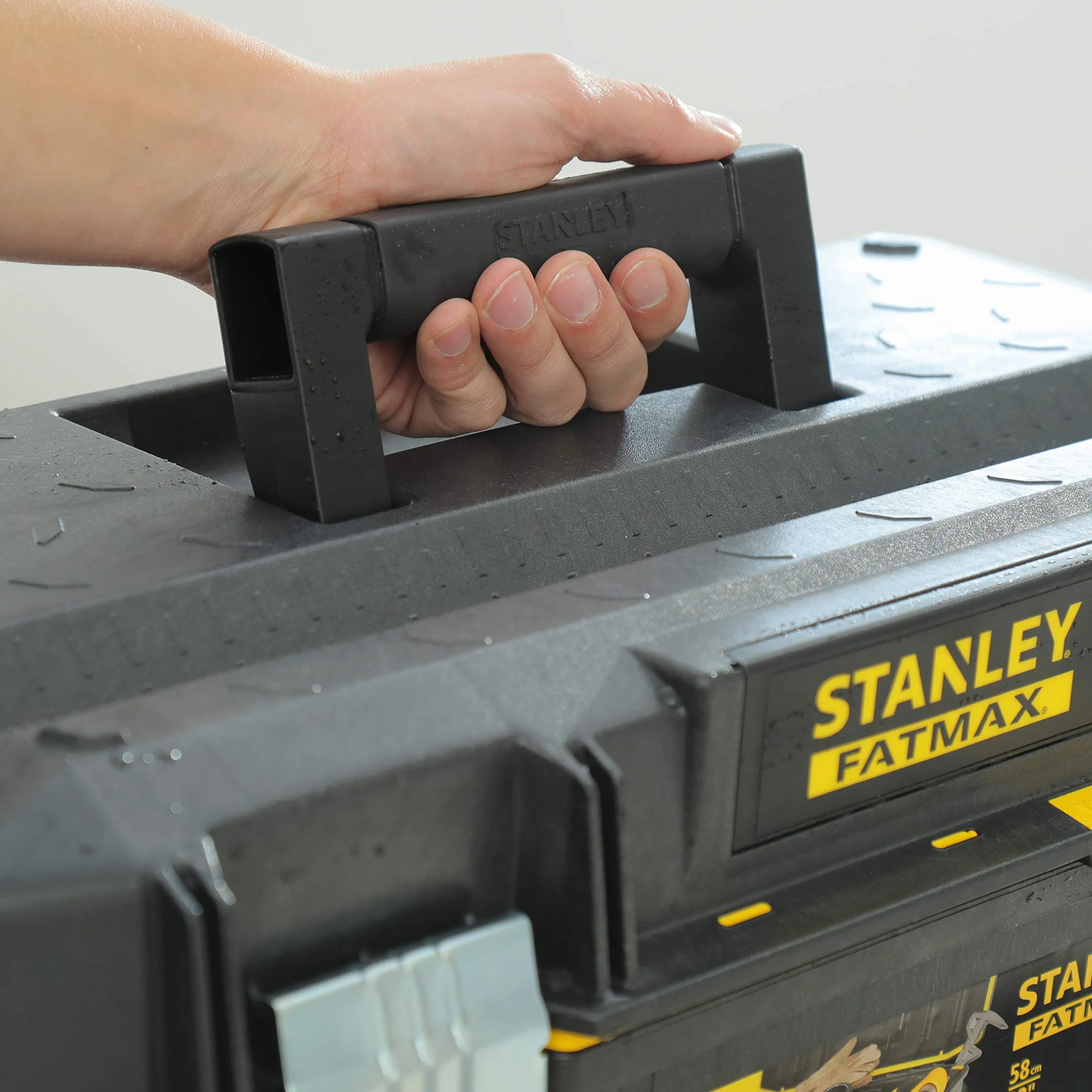 STANLEY Cassetta Porta Utensili Structural Foam 23"