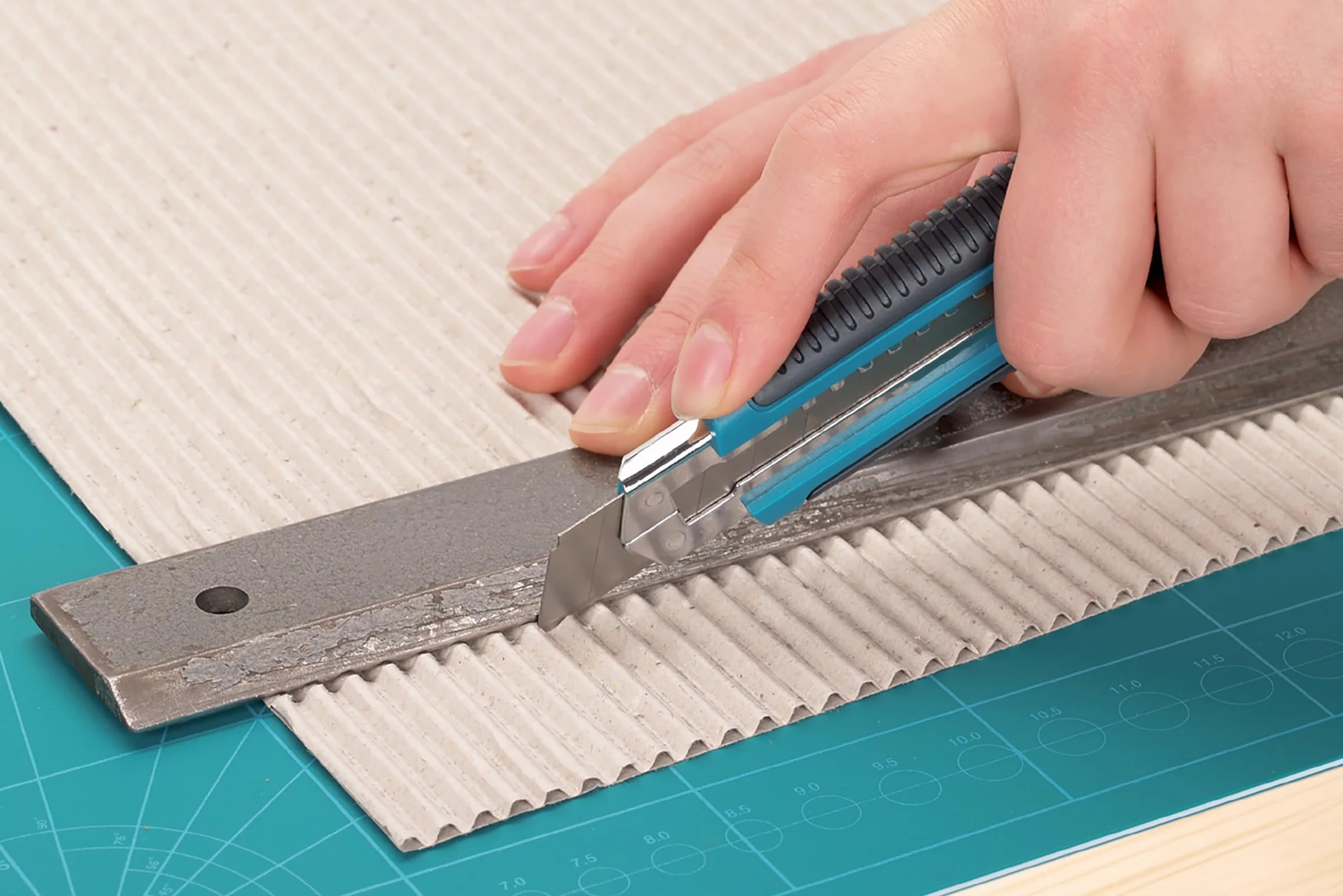 wolfcraft Cutter lama a spezzare 18 mm plastica con guida metallo
