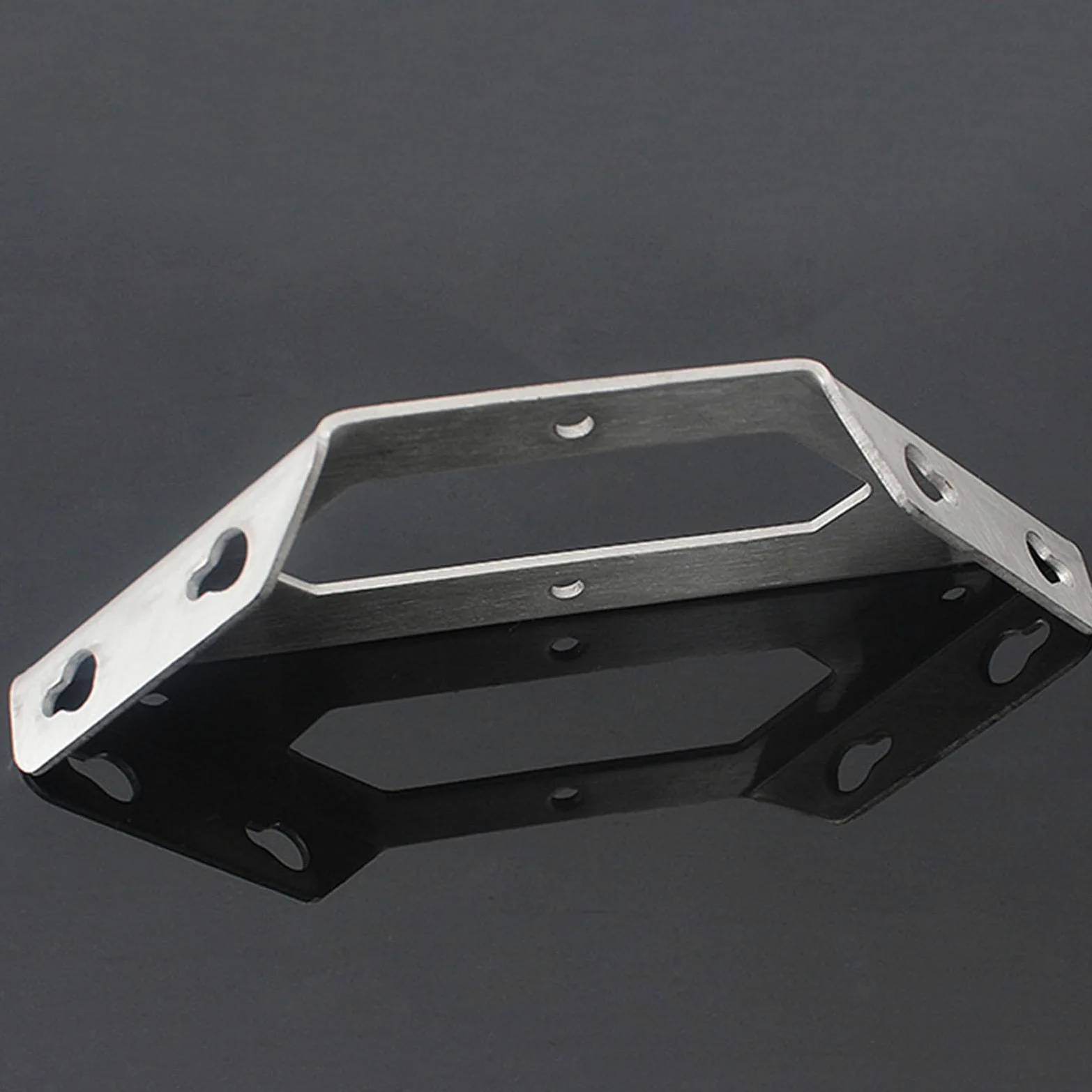 Staffe angolari in acciaio inox a 90 gradi, rinforzi resistenti per armadi e letti per montaggio sicuro di mobili, staffe angolari non appannate per armadi