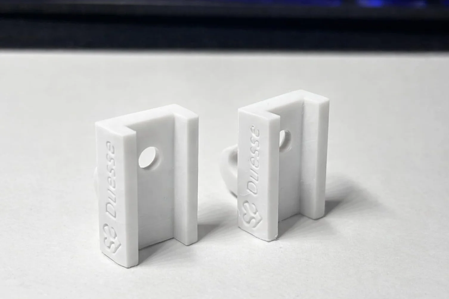 Duesse Ganci per Zanzariere Scorrevoli Laterali Alta Resistenza Bianco Naturale Set da 2 Pezzi Compatibili con Sistemi IRS