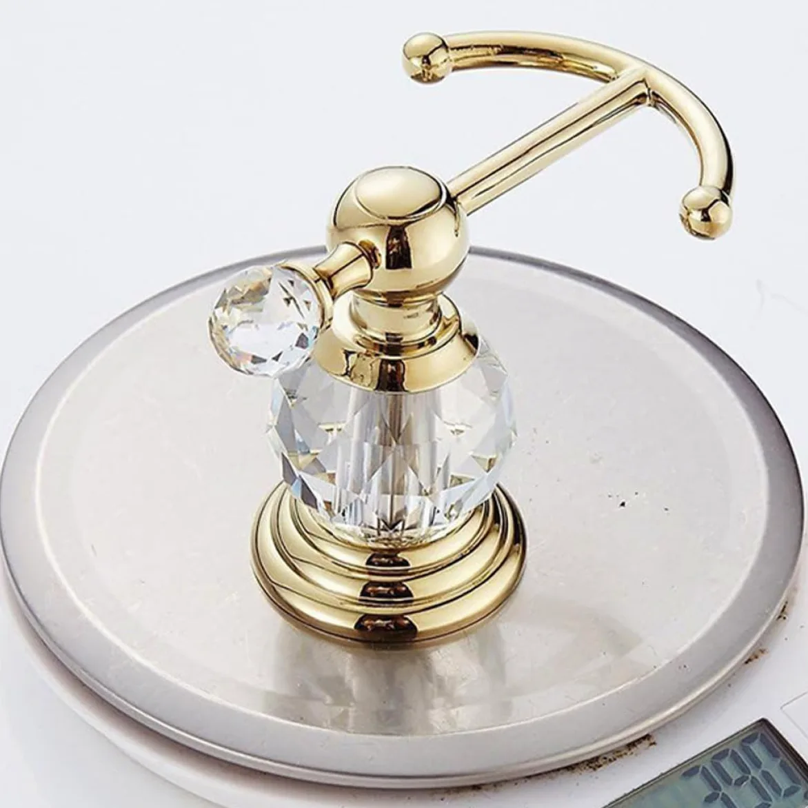 Housoutil Gancio da Parete Dorato per Asciugamani e Cappelli Gancio Portaoggetti in Metallo Robusto e Decorativo Salvaspazio per Bagno e Ingresso Supporto per Accappatoi e Abiti