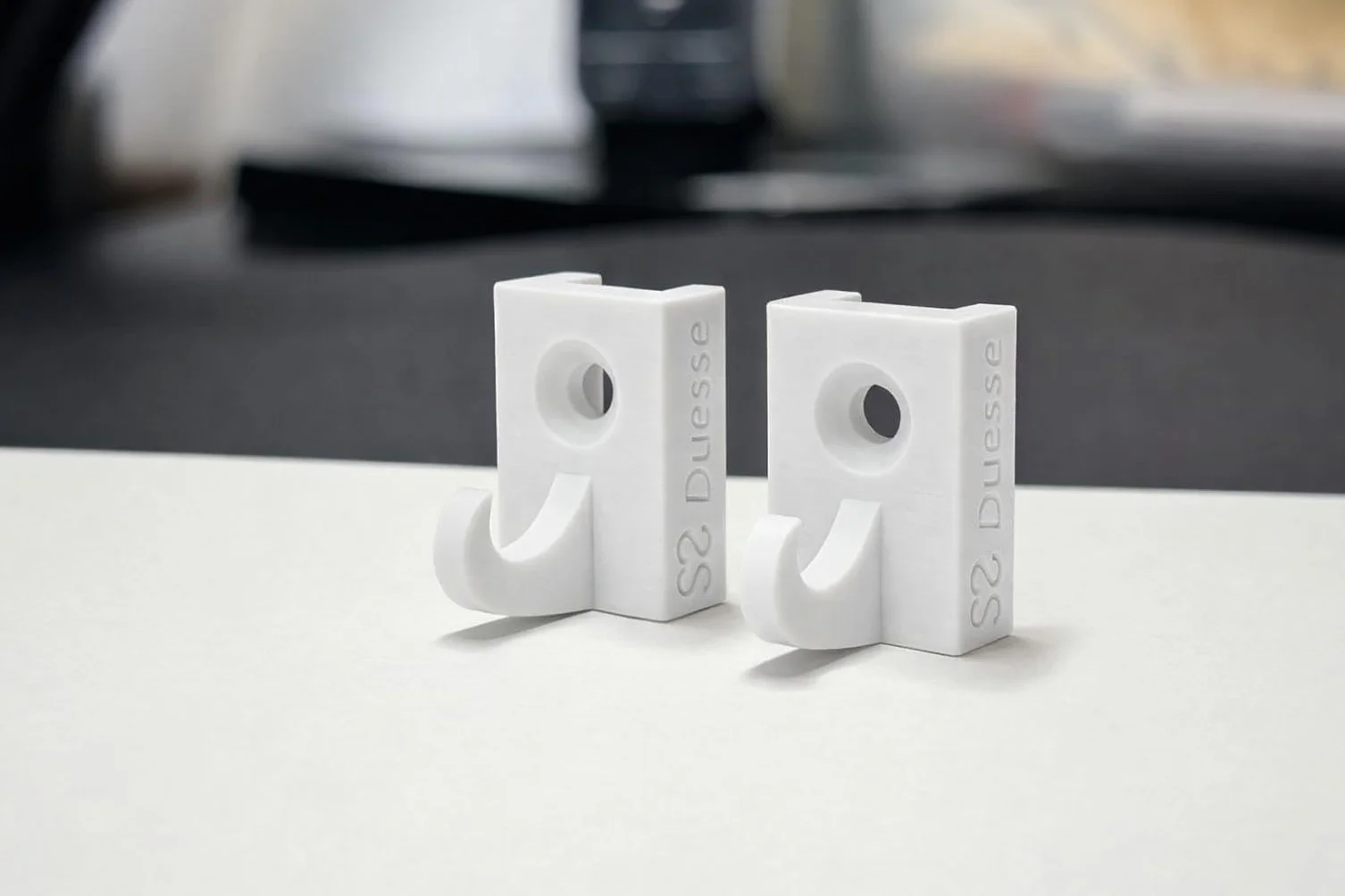 Duesse Ganci per Zanzariere Scorrevoli Laterali Alta Resistenza Bianco Naturale Set da 2 Pezzi Compatibili con Sistemi IRS