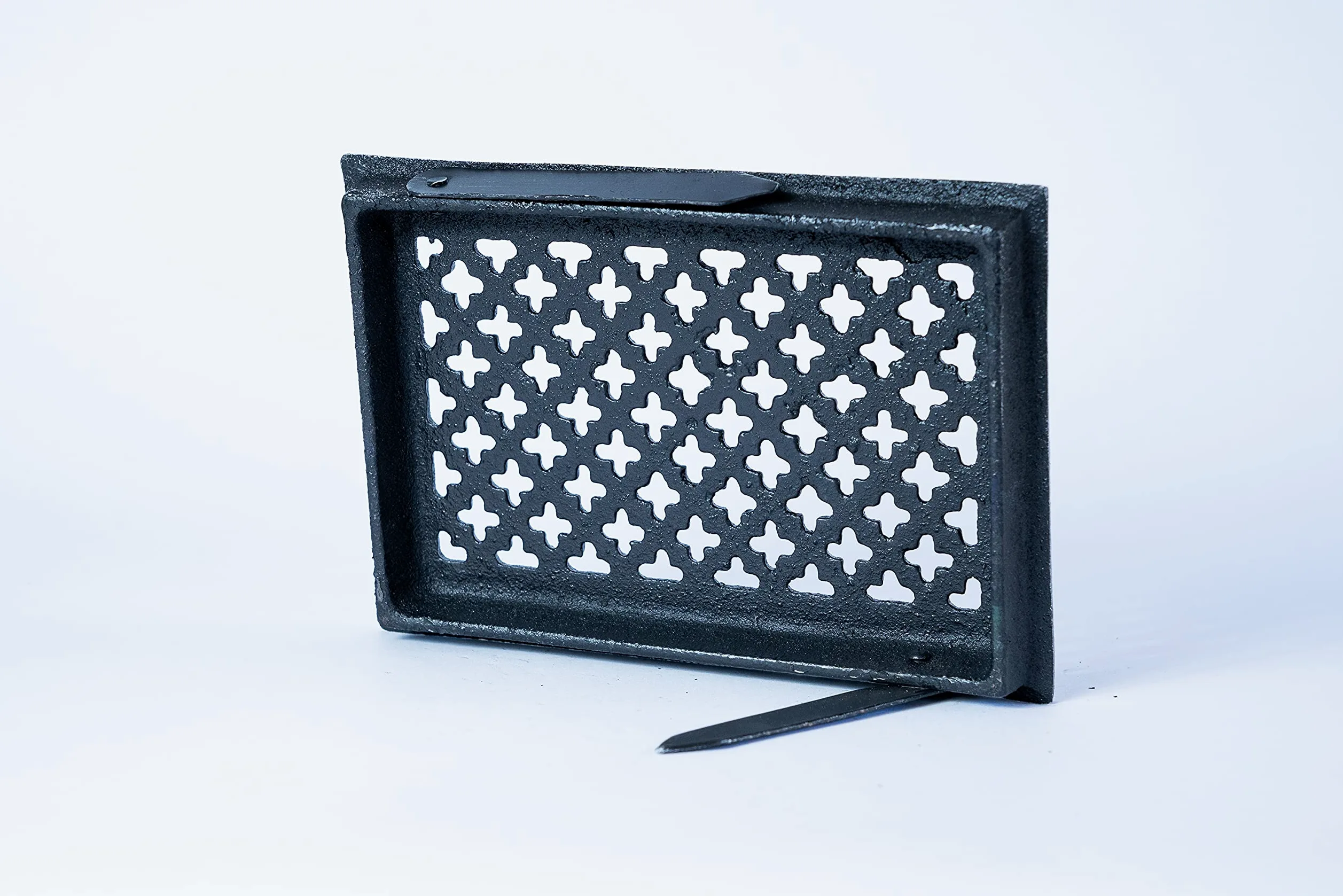 SEZAM Griglia di ventilazione in ghisa 22,3 x 2,3 x 15,5 cm, per stufe in maiolica, forni a legna e caminetti - griglia per aria calda- griglia d'ariaper stufa, verniciato argento antico