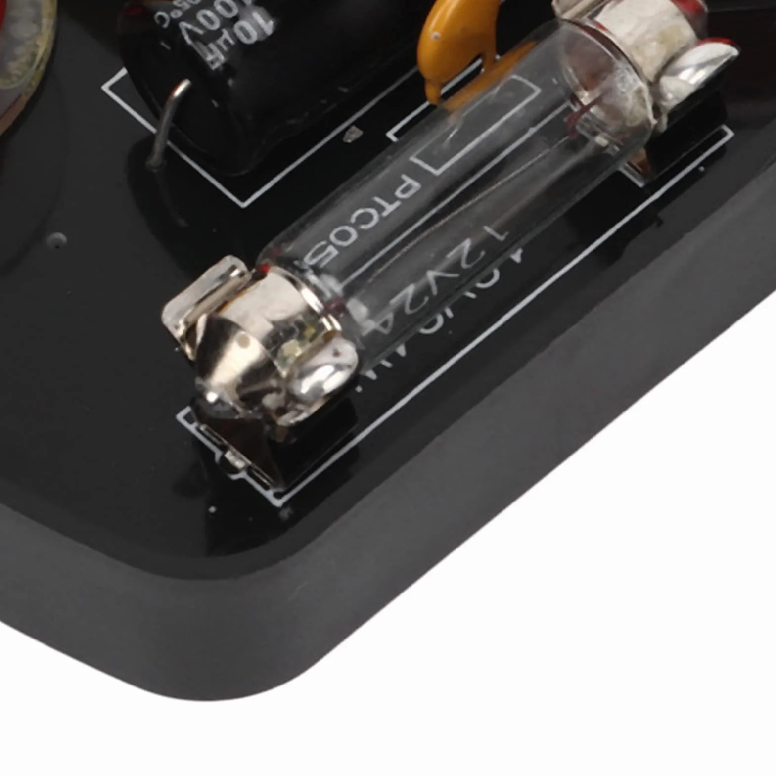 Car Audio Crossover, 2 Pezzi Car Audio Crossover 160W Divisore di Frequenza Universale per Altoparlanti Ad Alte Prestazioni 12V