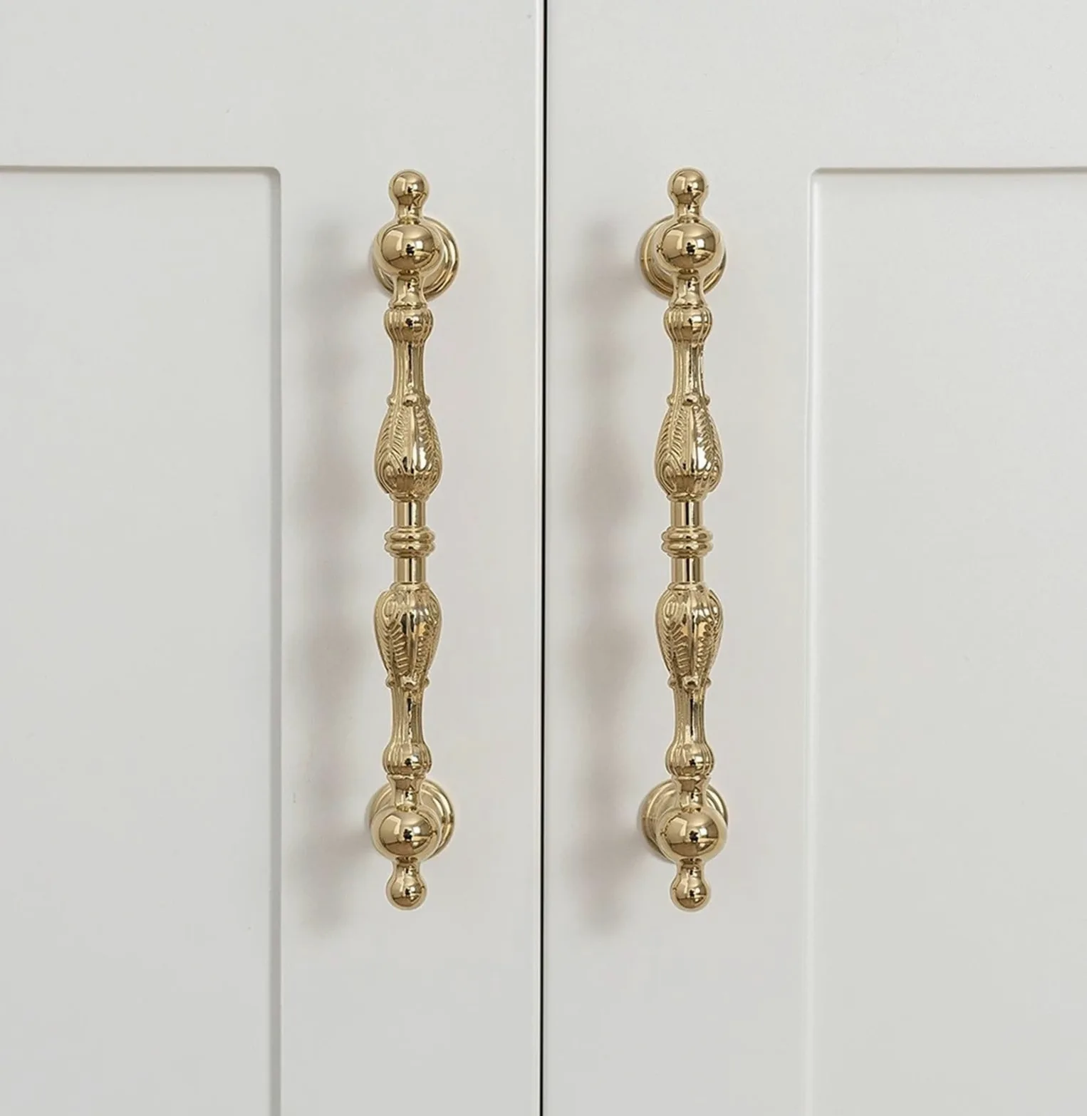 Maniglie in ottone vintage per armadietti da cucina di lusso europei, pomelli per mobili, cassetti, camera da letto, armadio (6203-128-PVDJ)