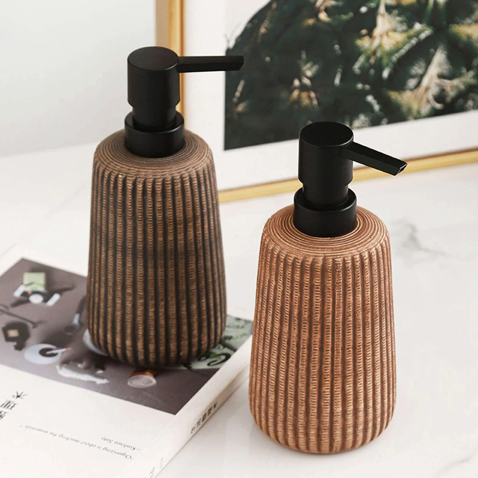 dispenser per sapone, Distributore di sapone, distributore lozione in ceramica, for le mani, ricaricabile - bagno cucina marrone scuro 400 ml/14 oz