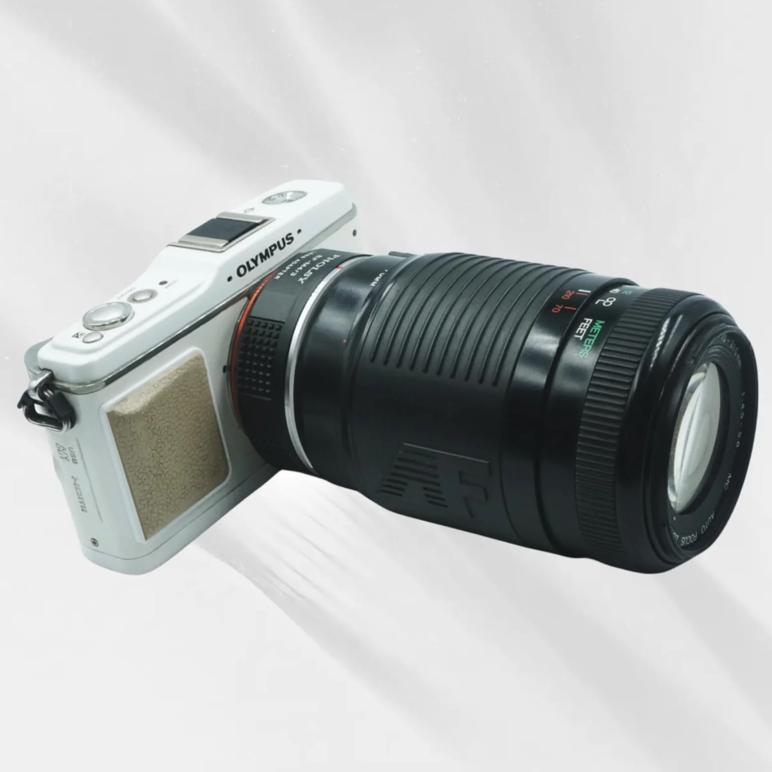 PHOLSY Adattatore di Lente EF-MFT Messa a Fuoco Manuale Compatibile con Obiettivo Canon EOS EF EF-S su Micro Four Thirds M4/3 (MFT Micro 4/3) Corpo Fotocamera Compatibile con Olympus Panasonic Lumix