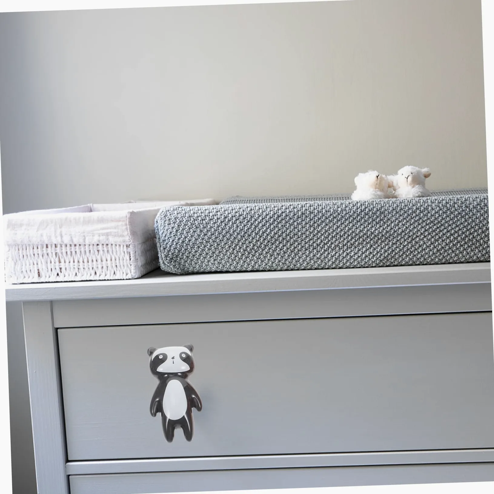 NUOBESTY Pomelli Facili da Installare a Forma di Animale in Ceramica 8 Pezzi Decorativi per Armadio e Mobile per Camera dei Ragazzo Ragazza