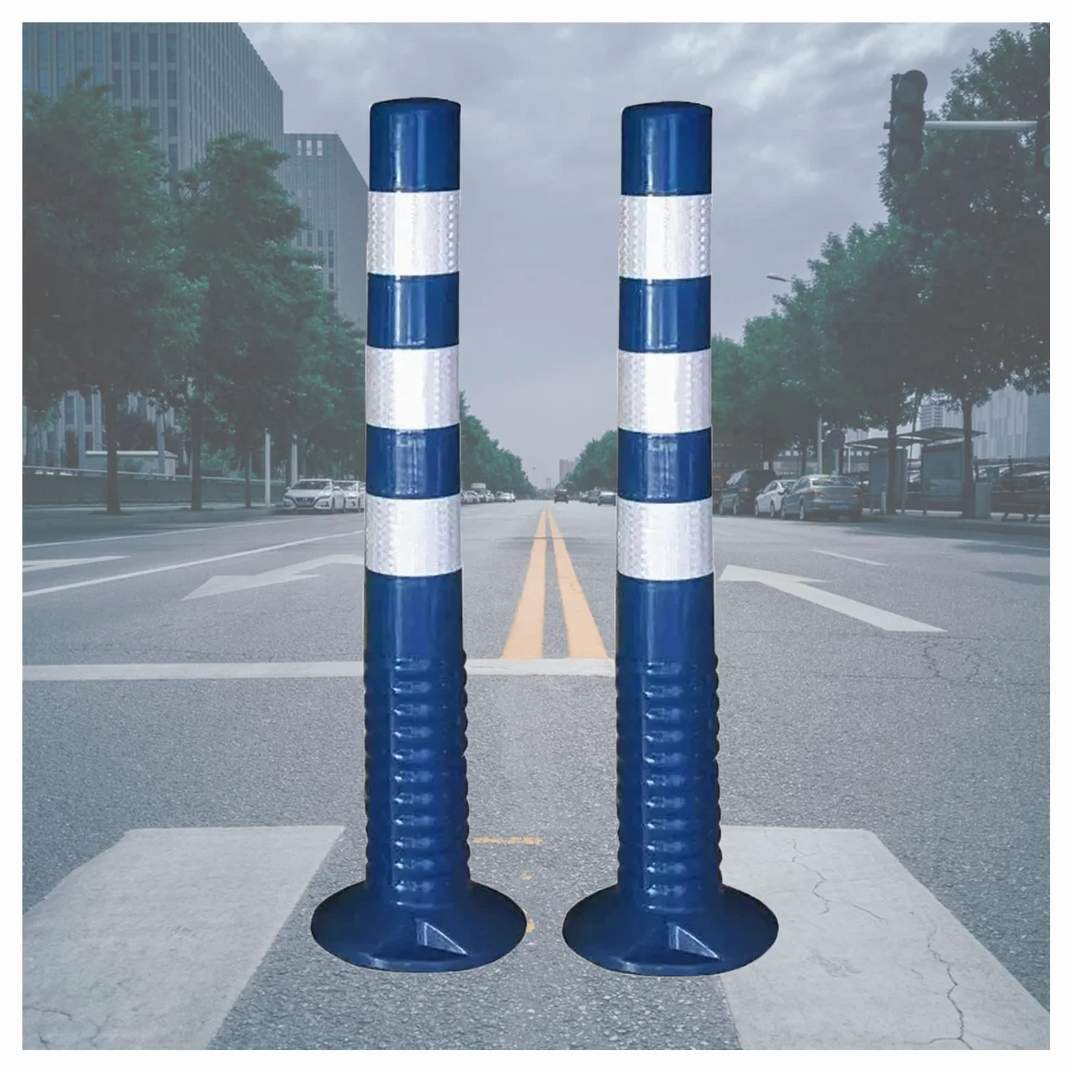 Generico Pali di delimitazione in plastica da 76 cm (30") - Confezione da 2 Coni di Sicurezza Stradale da Pavimento con collari Riflettenti per la Protezione del parcheggio del vialetto - Colore Blu