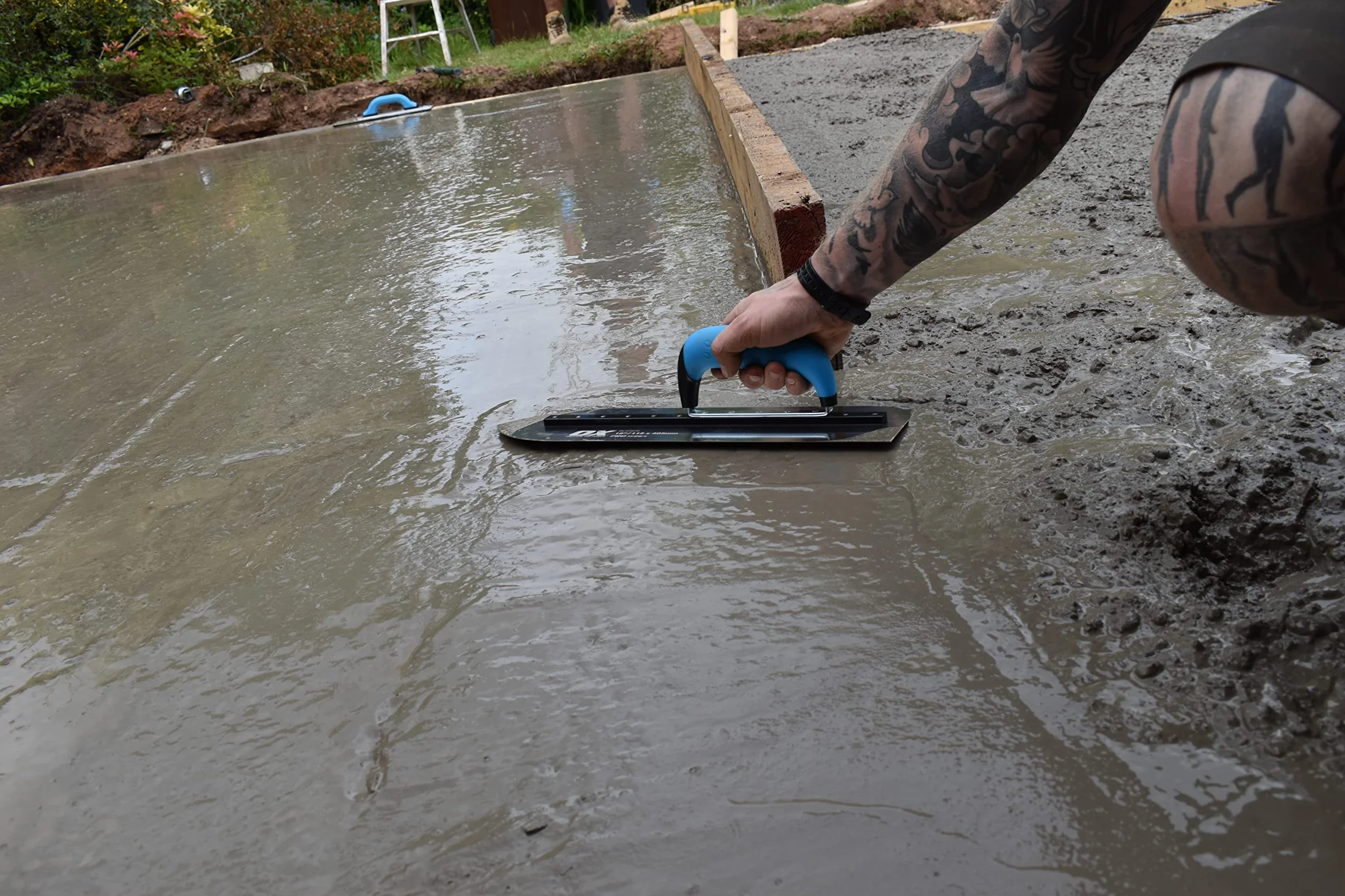 OX Pro Pointed Flooring Trowel - 16" / 400mm