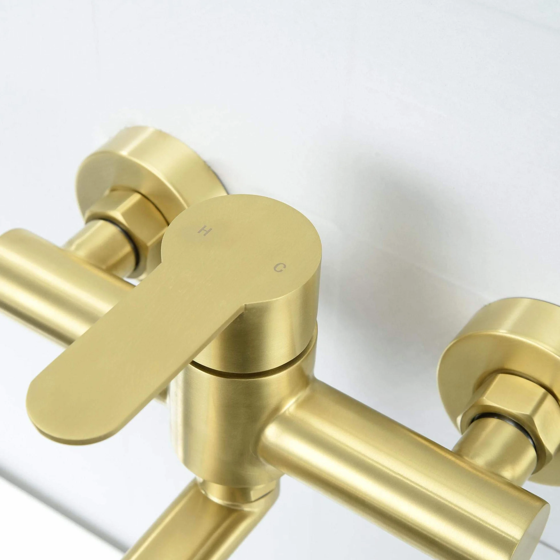 HomeLava Rubinetto oro spazzolato, Rubinetto cucina a muro, Miscelatore monocomando girevole a 360°， Acciaio inossidabile 304, Tubo rotante 23cm