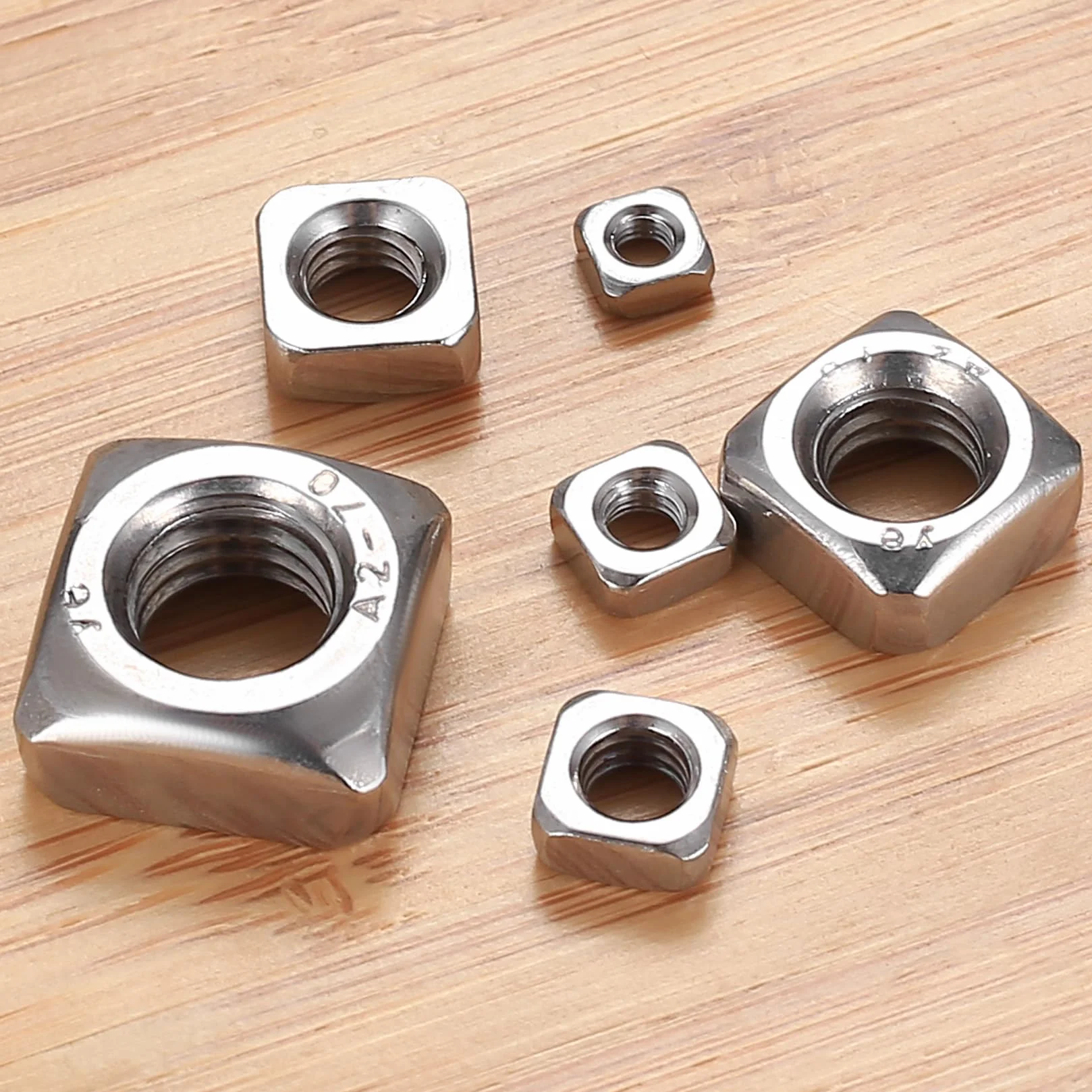 Set di 150 Dadi Quadrati in Acciaio Inossidabile M3 M4 M5 M6 M8 M10