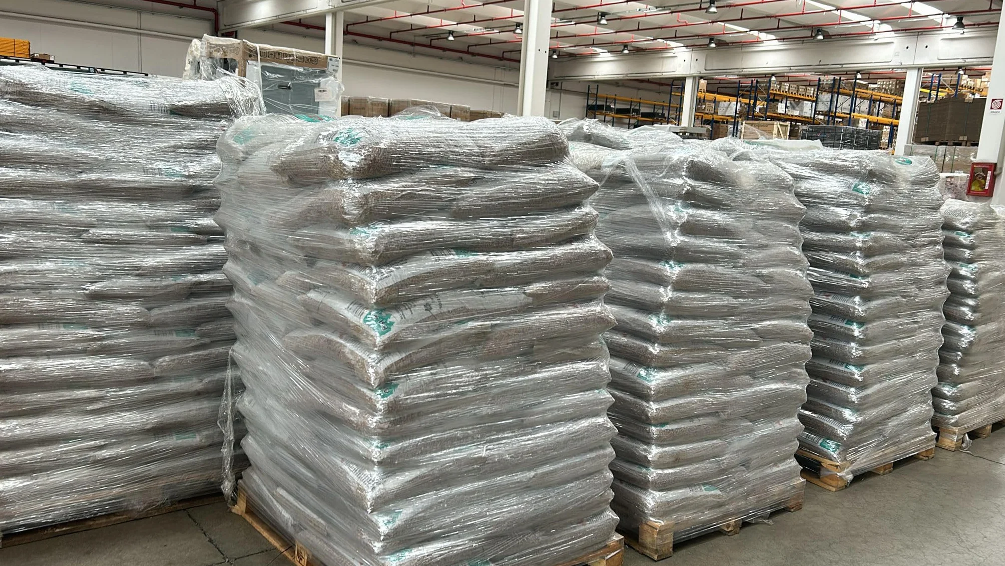 Pellet di Legno Classe A1 15 kg 6mm Alto Potere Calorifico