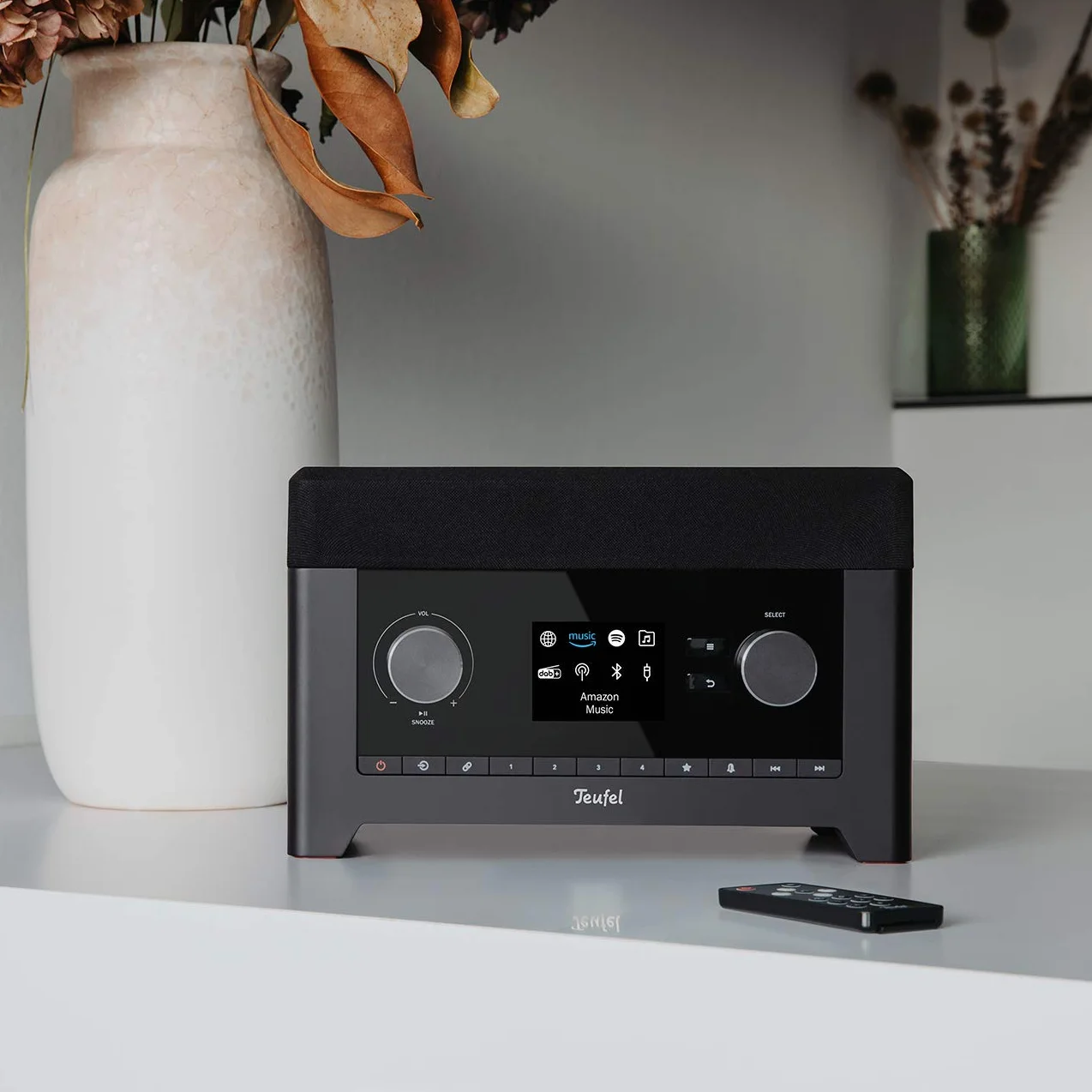 Teufel Radio 3Sixty, Radio Digitale Internet DAB+ FM con Telecomando, Ingresso AUX, Funzione Power Bank, Bianco