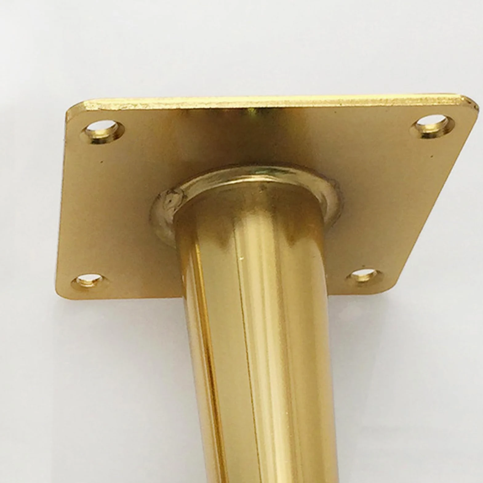 Generico Piedini per Divano in Metallo da 30 cm 4 Pezzi Supporto per Gambe per Divano Superficie Galvanizzata in Ferro Dorato Altezza Piedini per Tavolo: 10-30 cm Piedini per Mobile da 30 cm/11,8"
