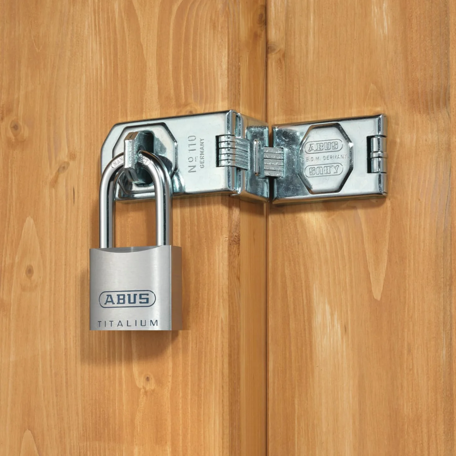 ABUS 562242-80TI/40HB40 Candado Titalium arco Nano protect y llave de 6 pitones 40 mm arco largo