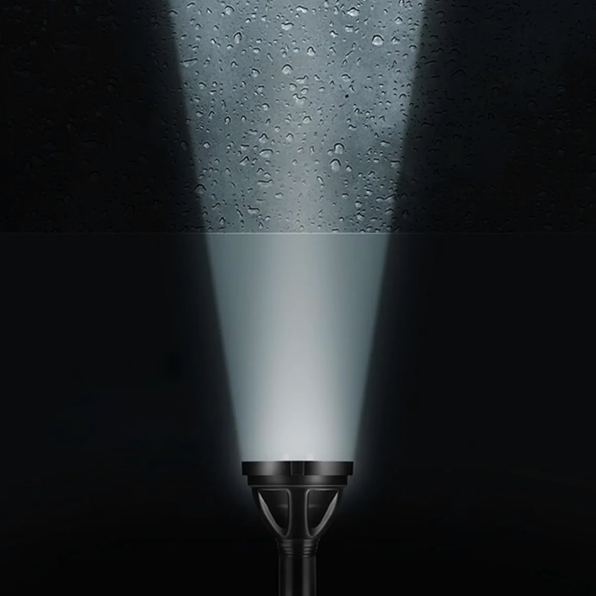 SHINEOFI Torcia Elettrica LED in Lega di Alluminio, Forte Luce | 5000mah, Nero, Resistente a Urti e Pressione, per Campeggio e Pesca, Funzione Lampeggiante