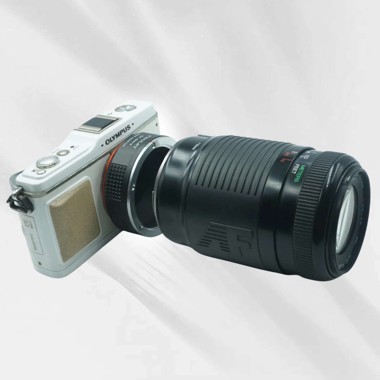PHOLSY Adattatore di Lente EF-MFT Messa a Fuoco Manuale Compatibile con Obiettivo Canon EOS EF EF-S su Micro Four Thirds M4/3 (MFT Micro 4/3) Corpo Fotocamera Compatibile con Olympus Panasonic Lumix