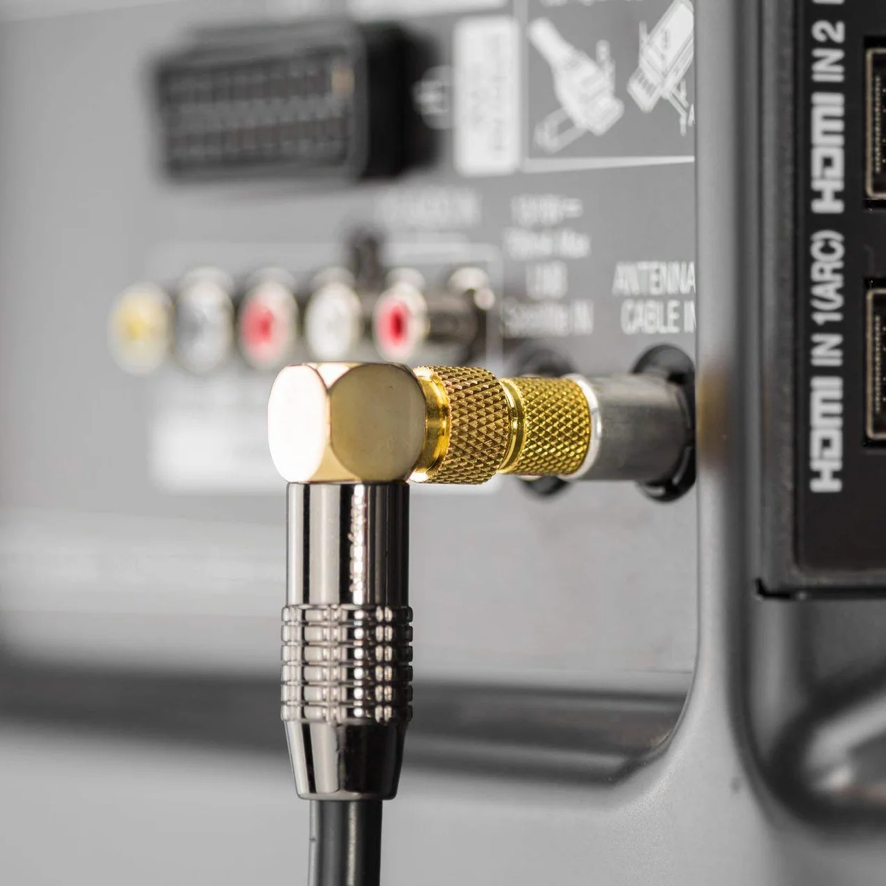 deleyCON Antenna SAT Adattatore Cavo Coassiale per TV Plug Adapter - F Femmina a IEC Connettore Accoppiatore Maschio Cavo Coassiale 2 Pezzi Placcato Oro