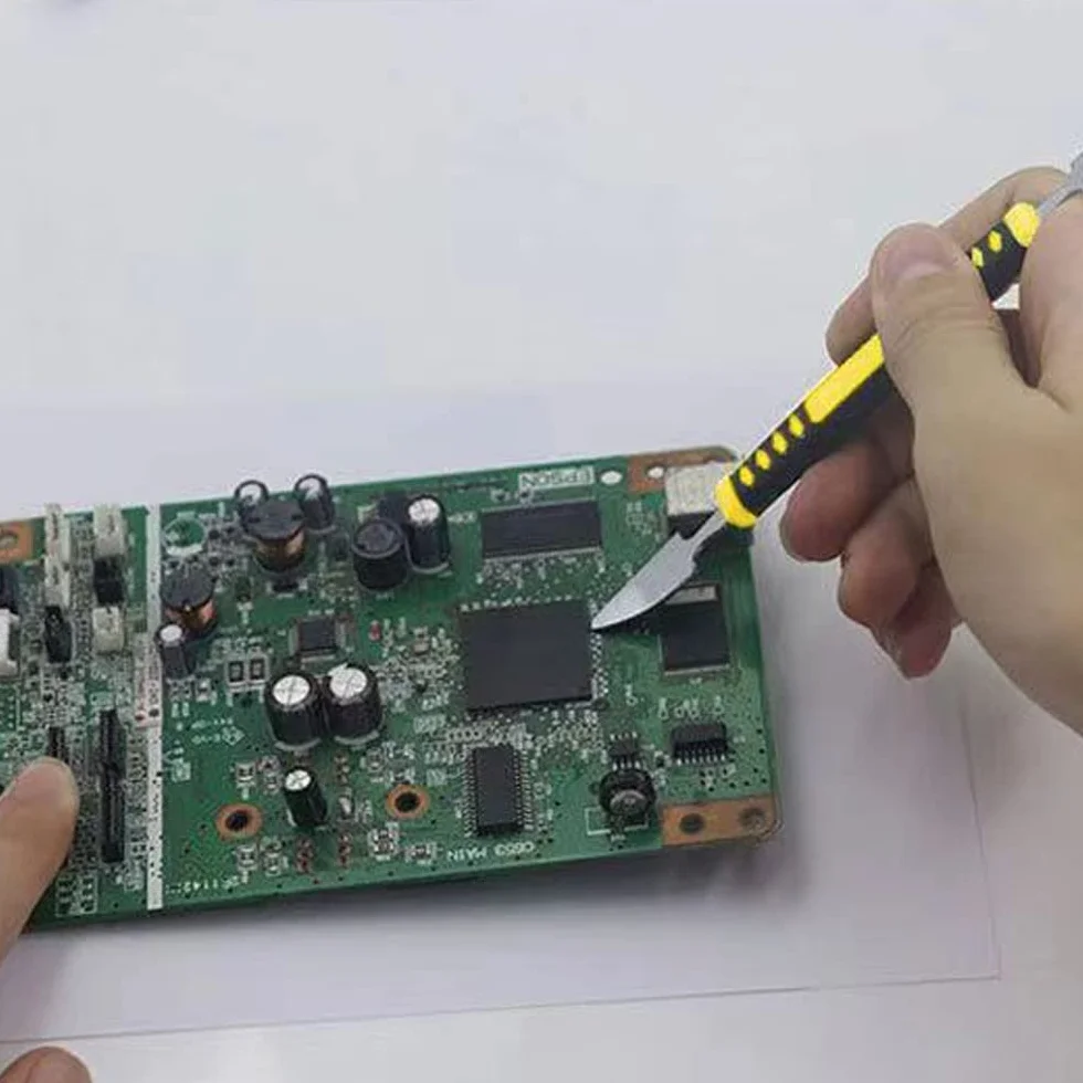 Set di Spudger in Metallo a Doppia Estremità per Riparazione Elettronica, Strumento di Smontaggio per Tablet e Cellulare